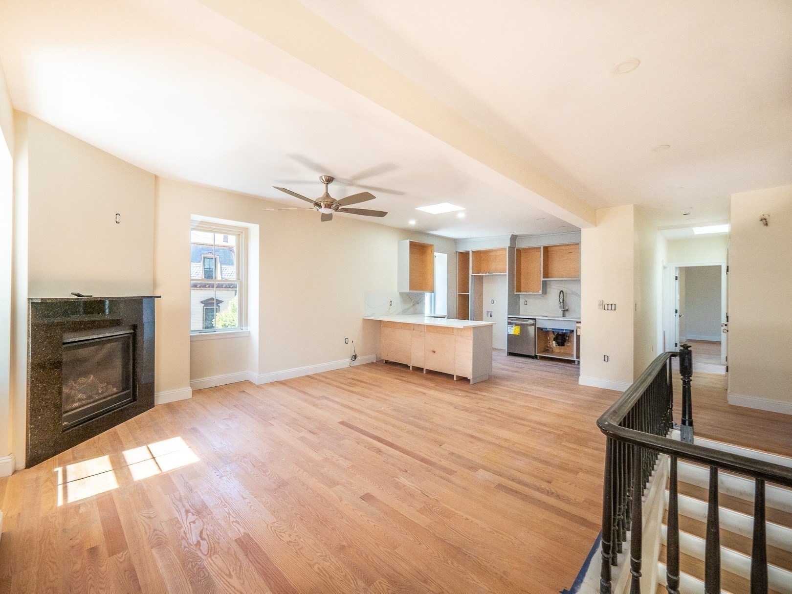 62 Welles Ave