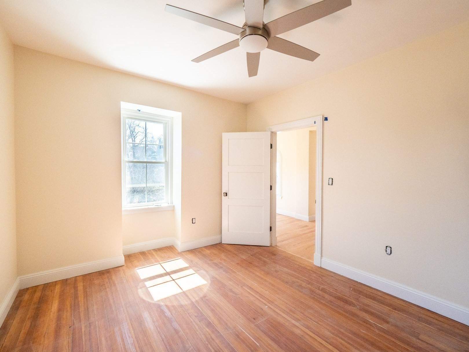 62 Welles Ave