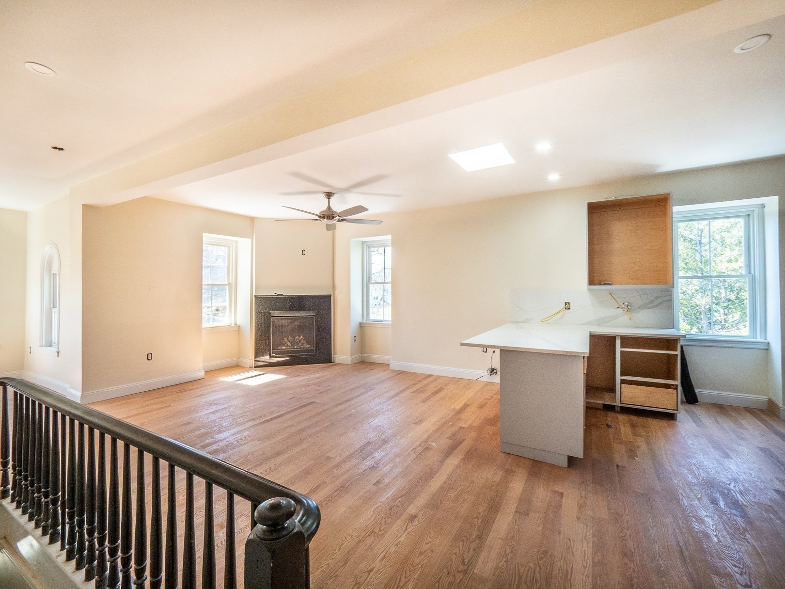 62 Welles Ave