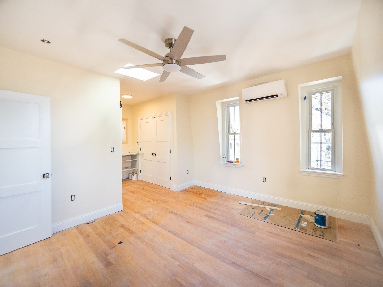 62 Welles Ave