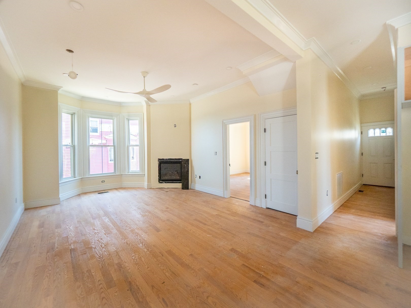 62 Welles Ave