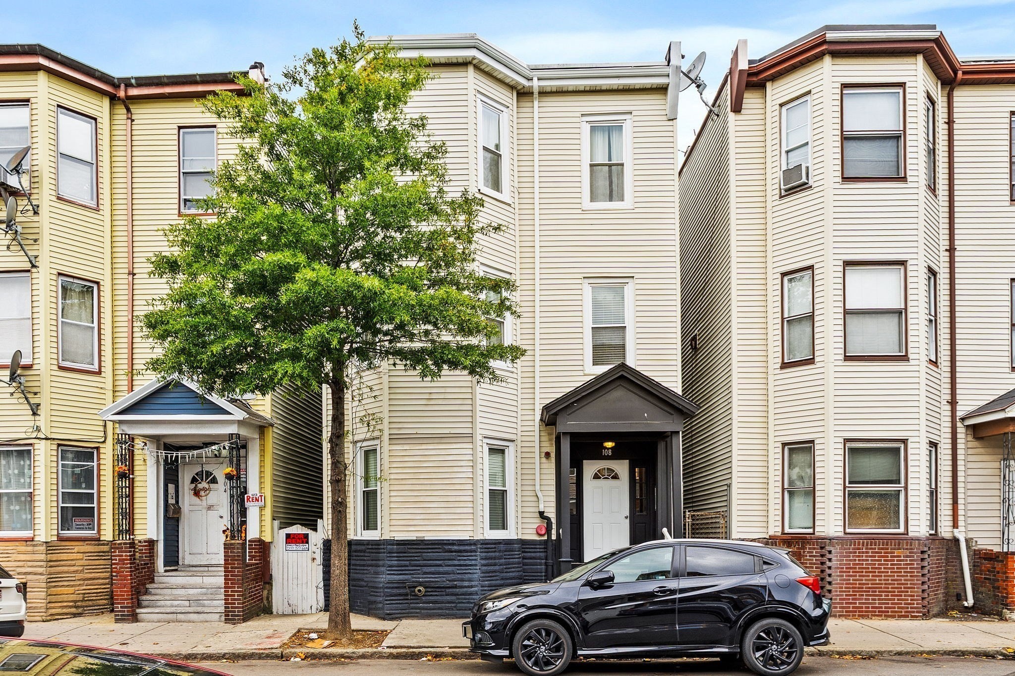 108 Bennington St # 1