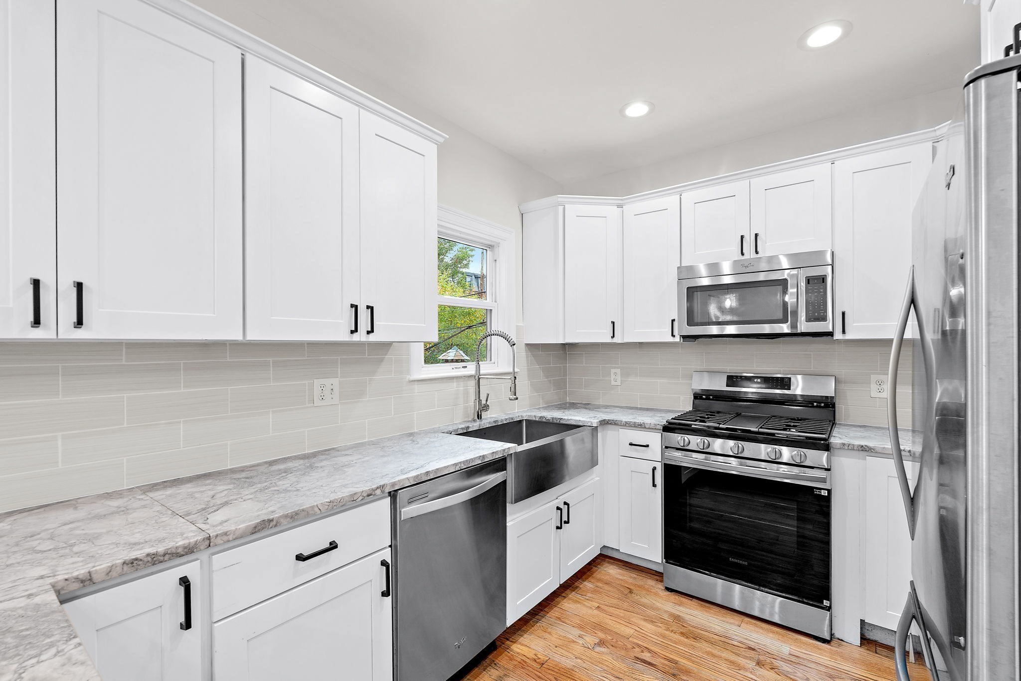 108 Bennington St # 1
