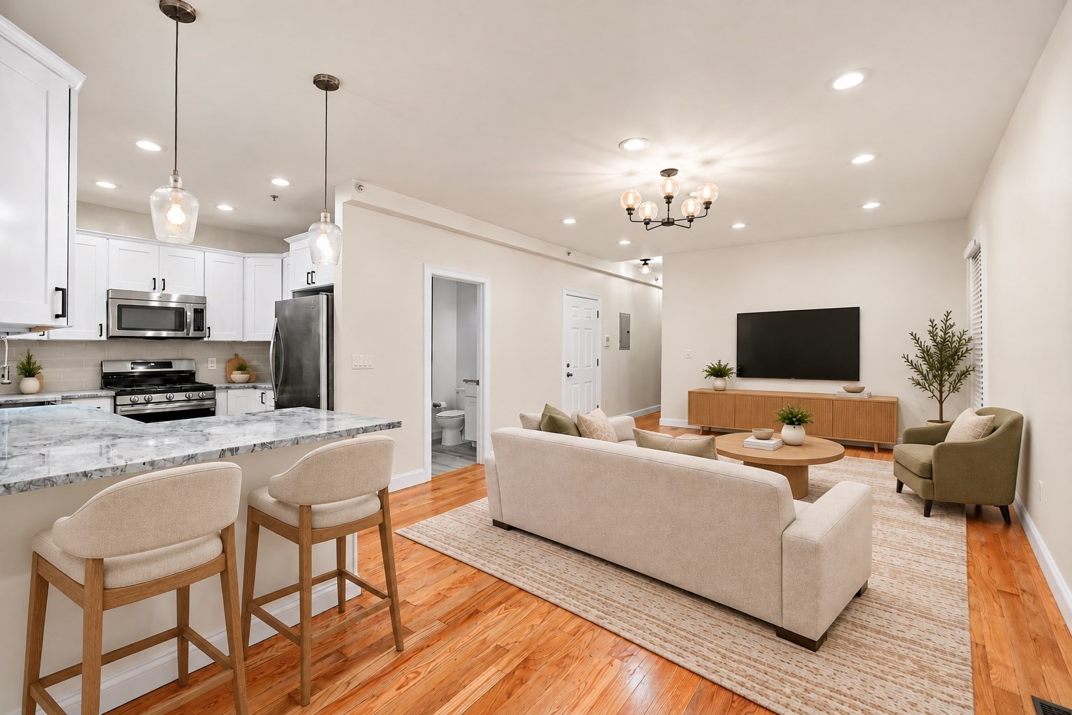 108 Bennington St # 1