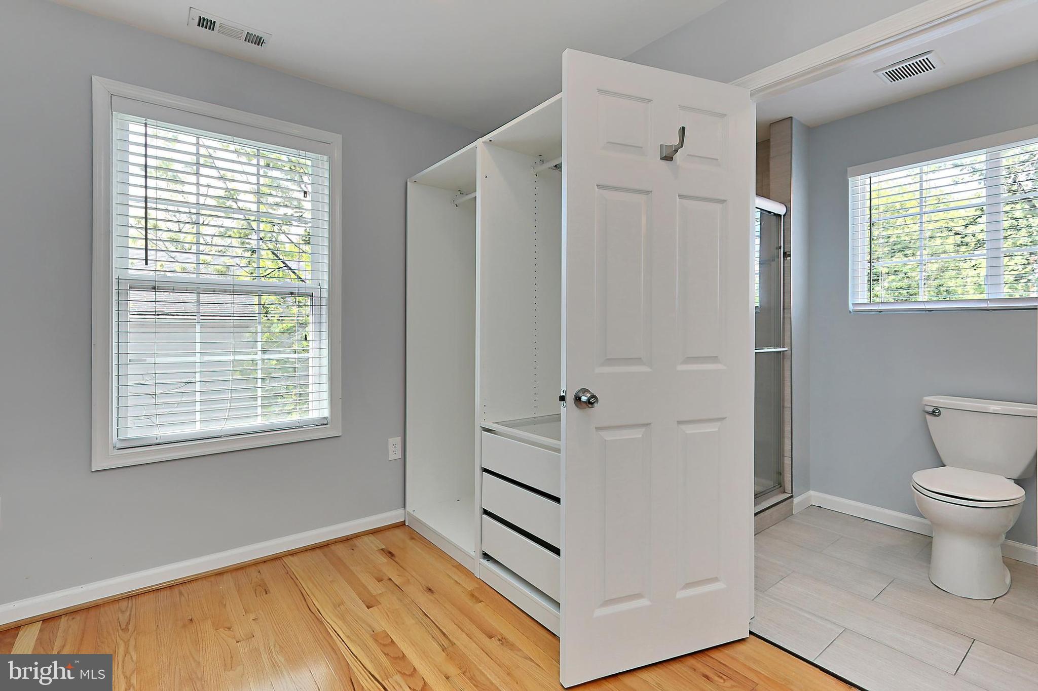120 N Granada St