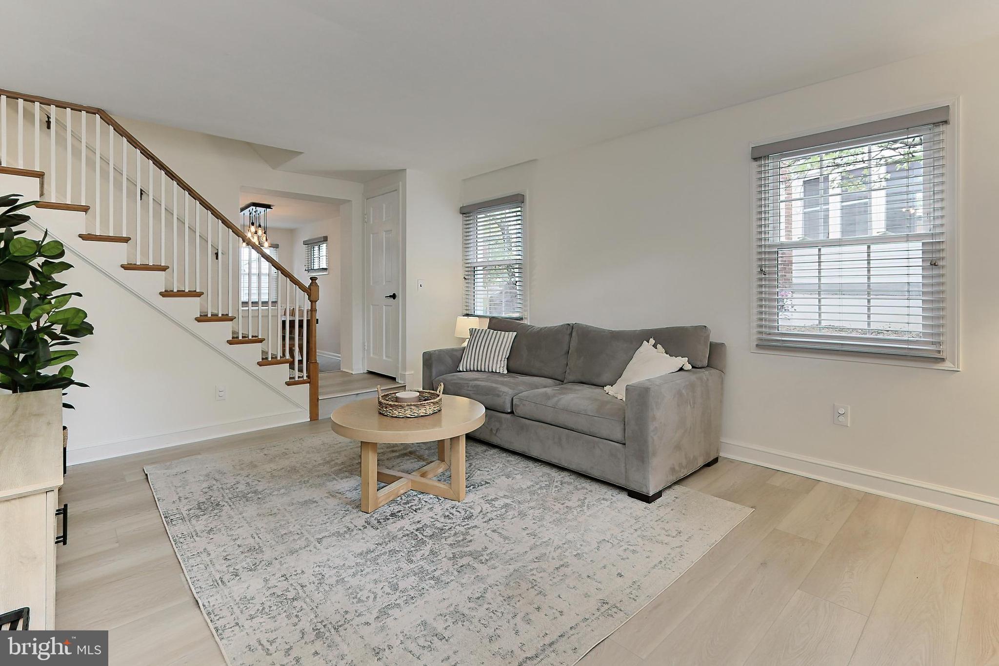 120 N Granada St
