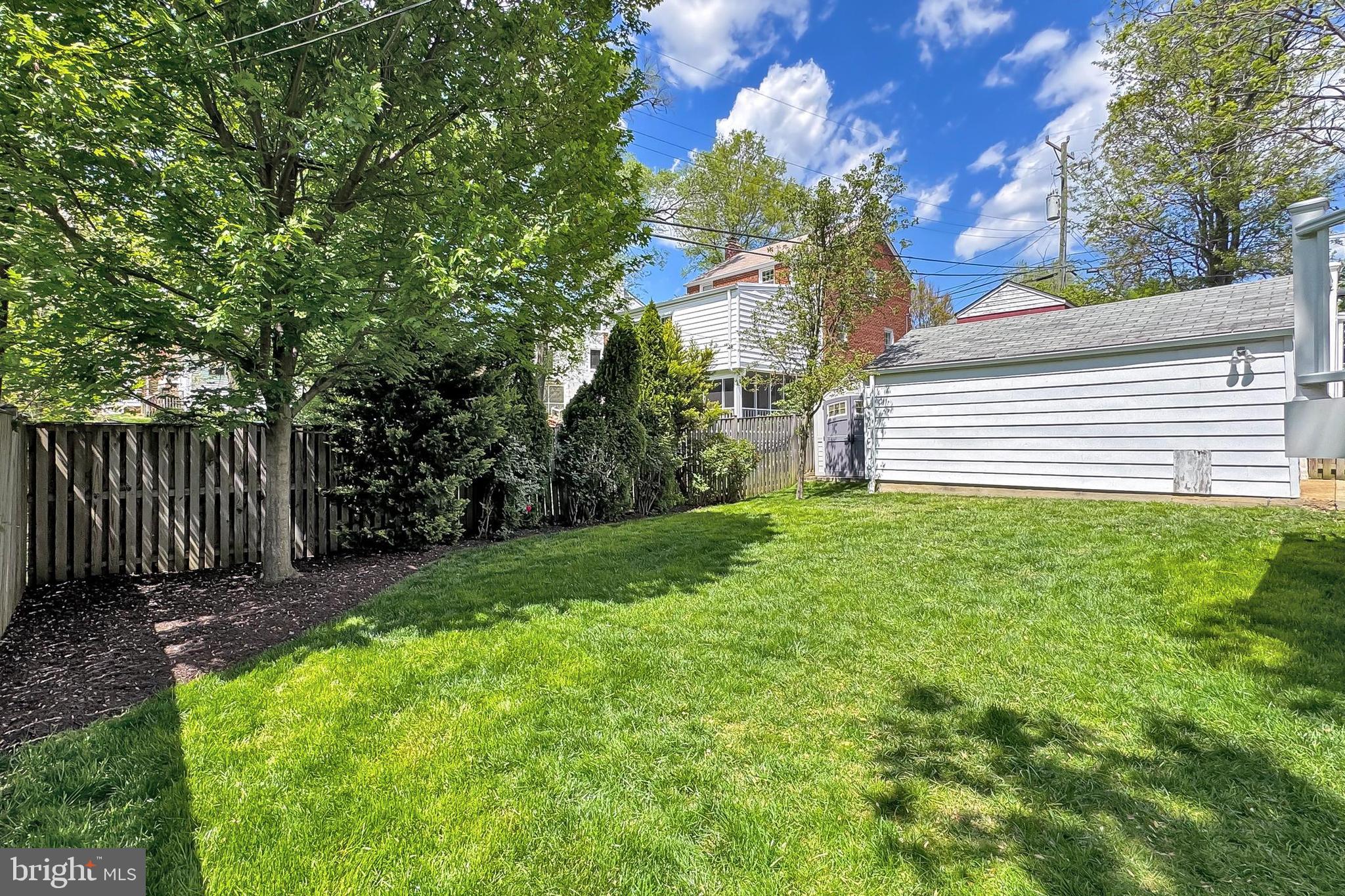 120 N Granada St