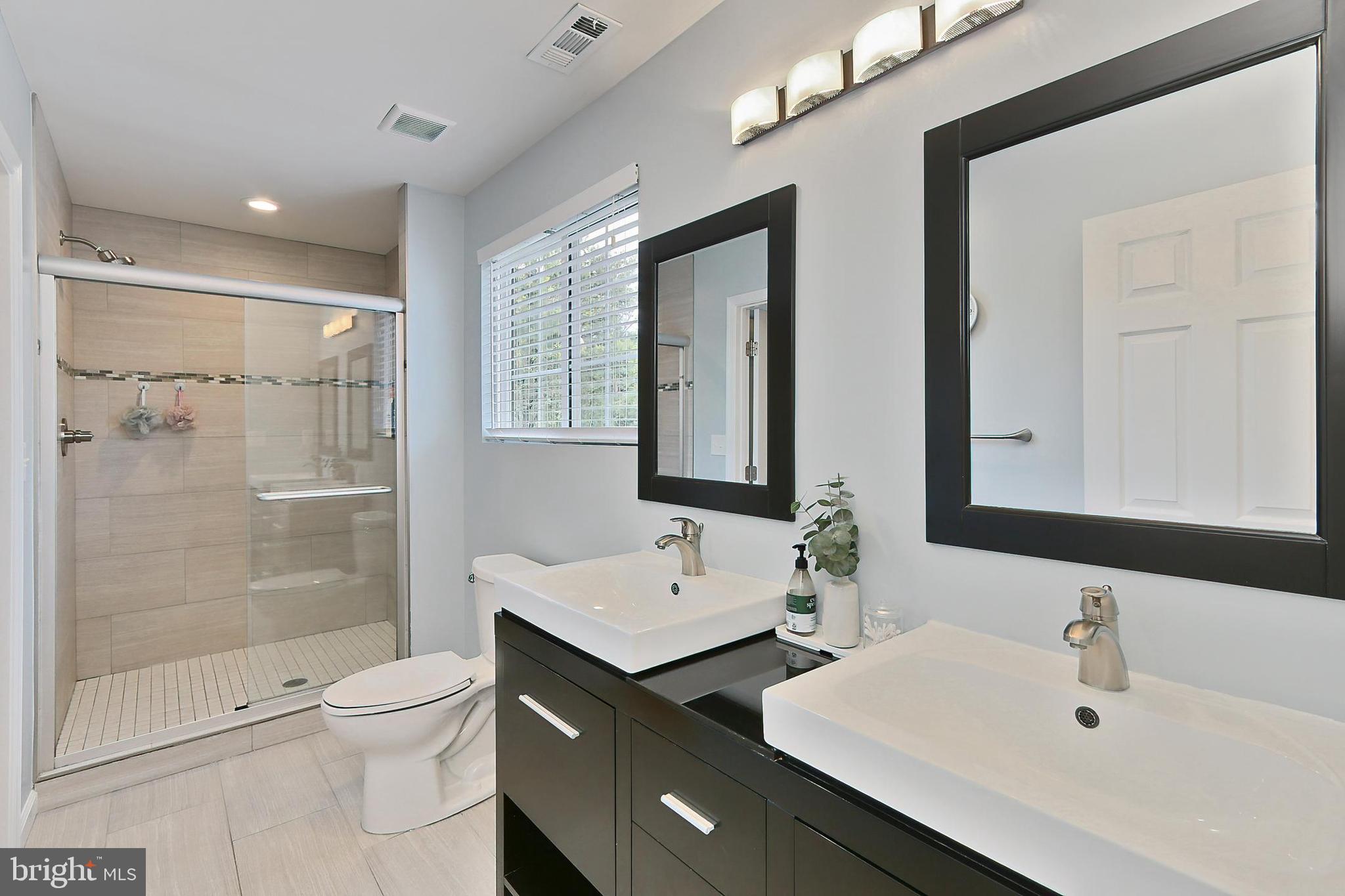 120 N Granada St