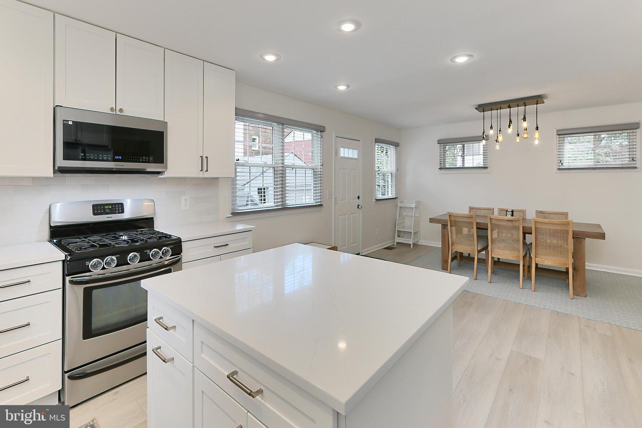 120 N Granada St