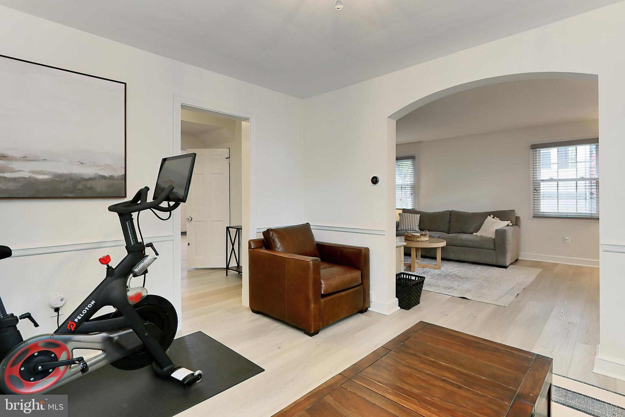 120 N Granada St