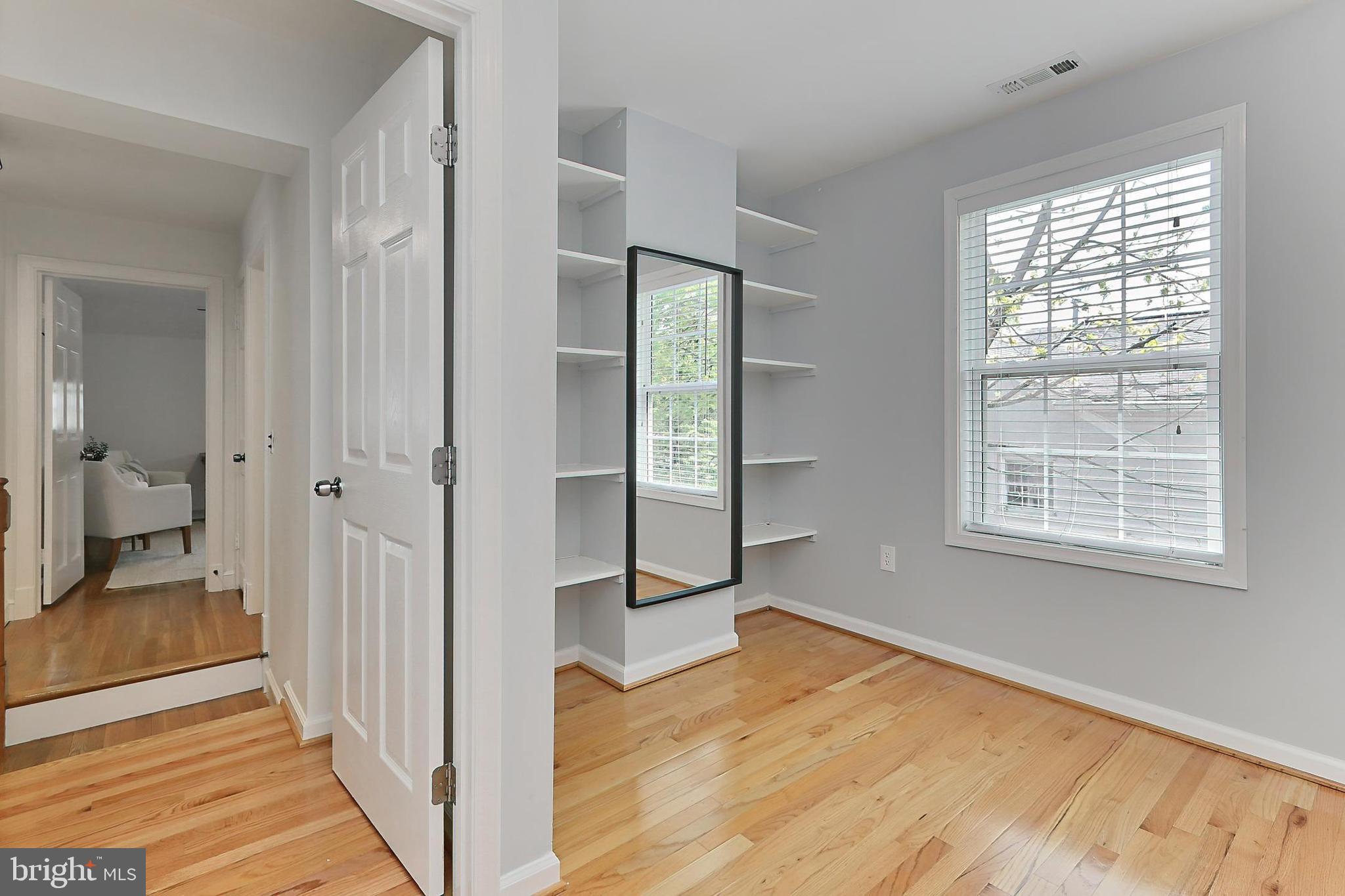 120 N Granada St