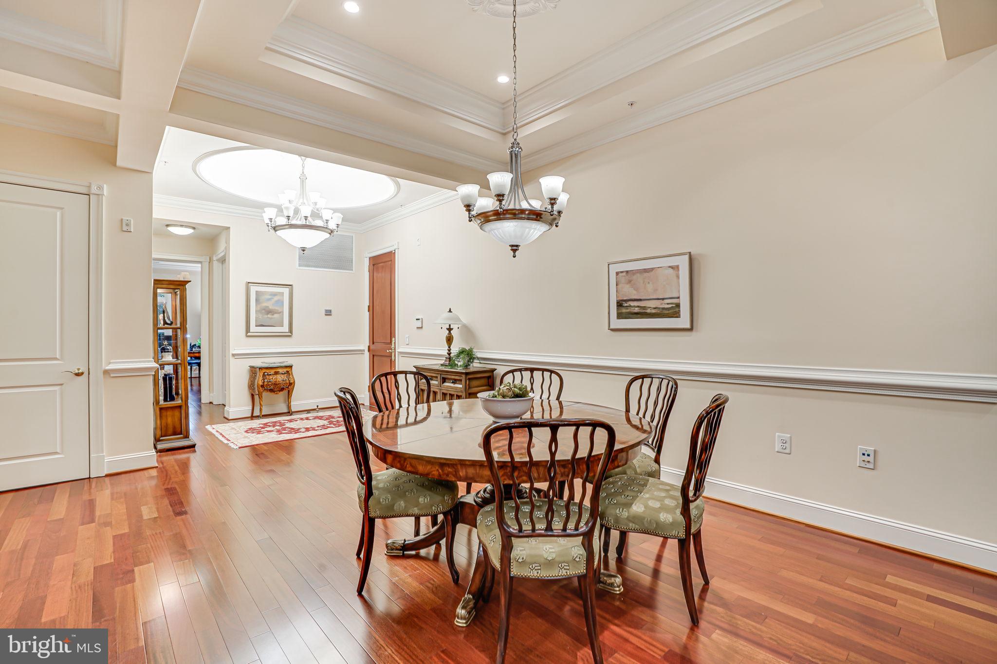 2801 Langston Blvd #103