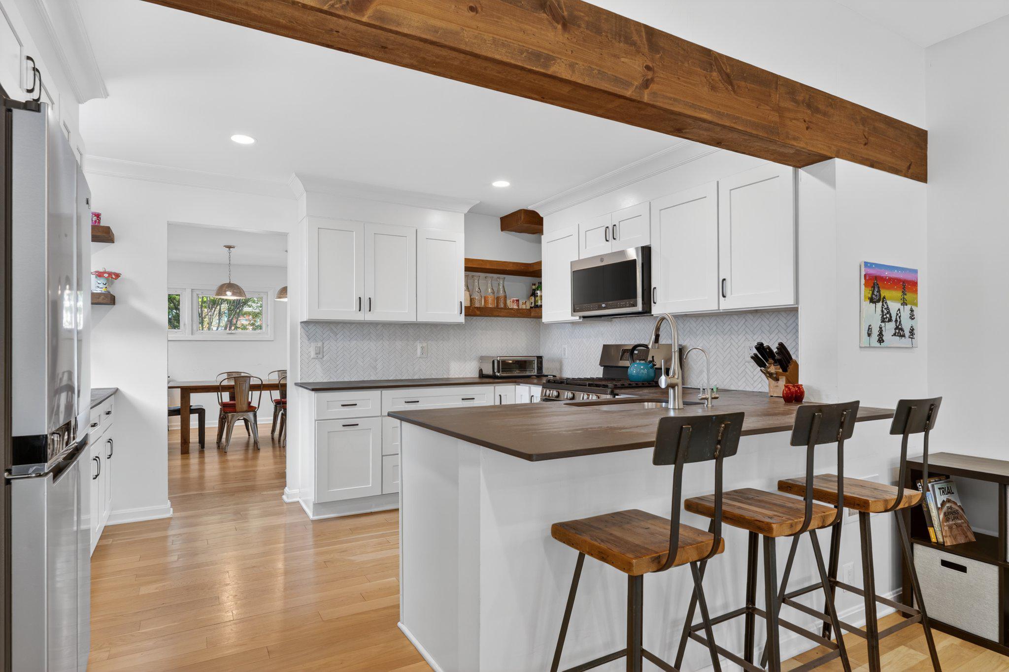 2015 N WOODSTOCK STREET