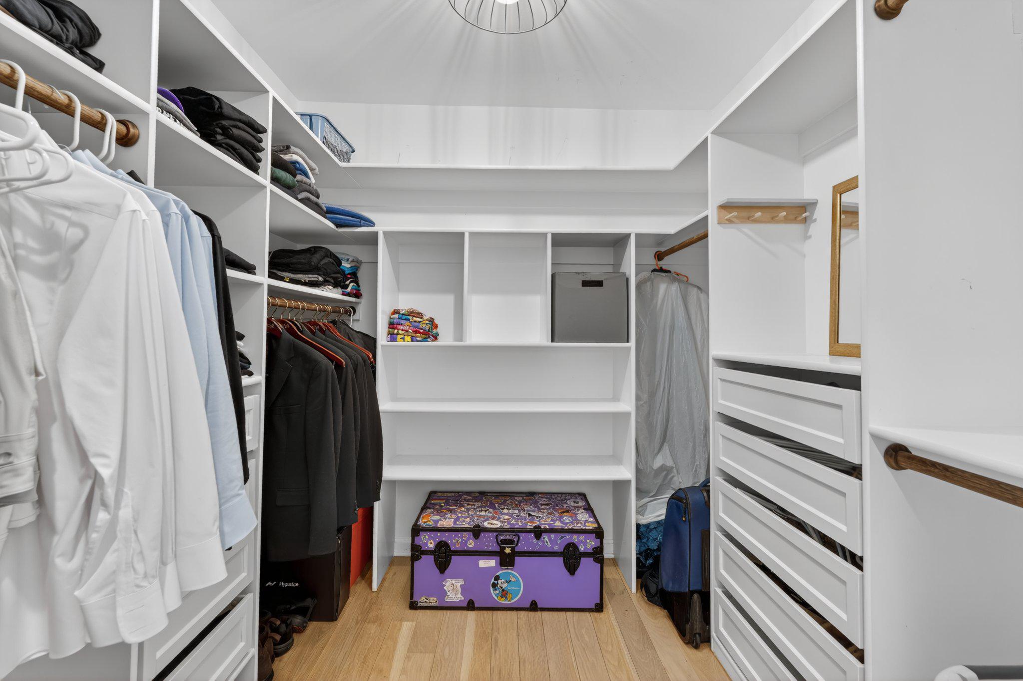 2015 N WOODSTOCK STREET