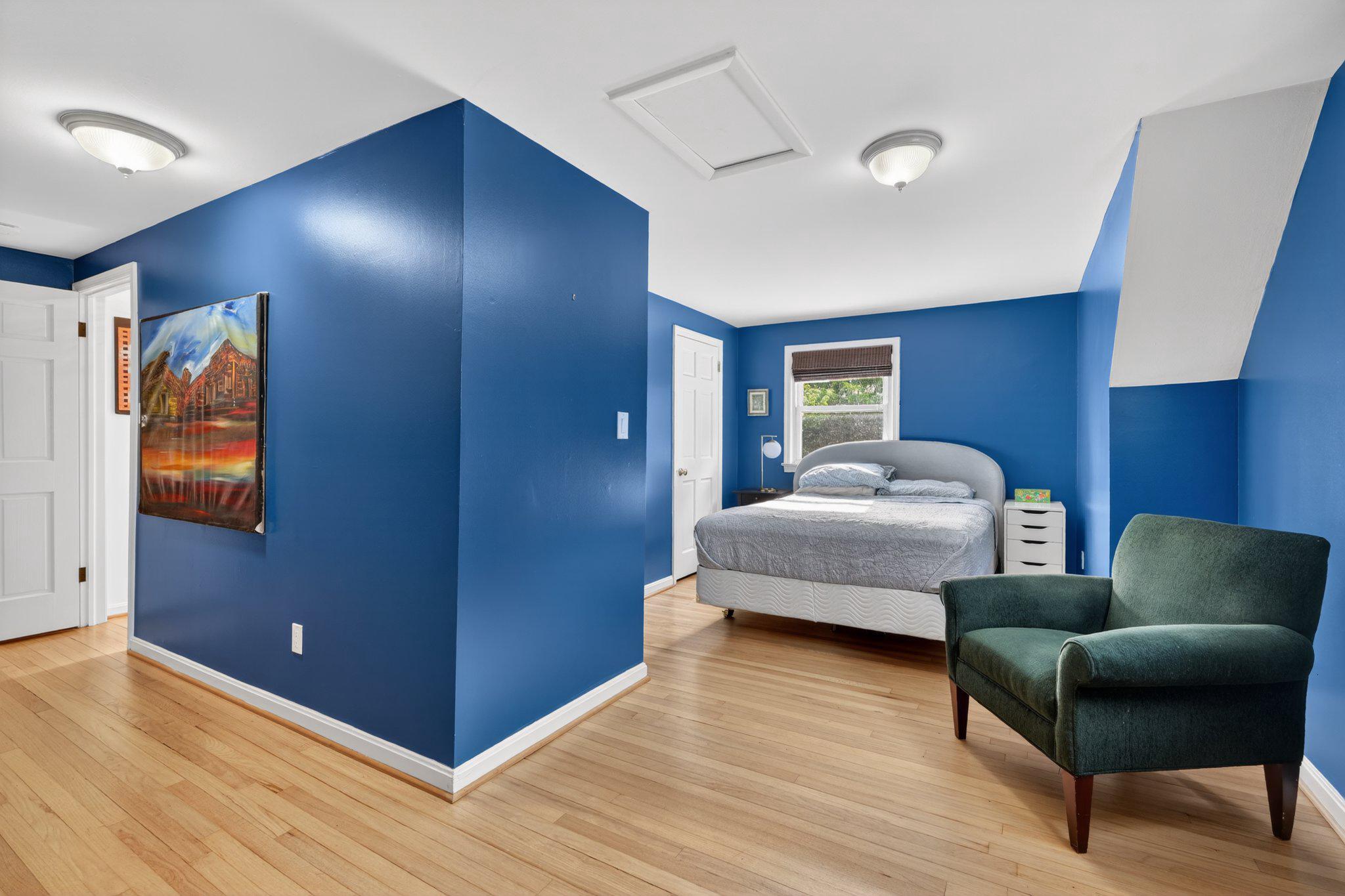 2015 N WOODSTOCK STREET