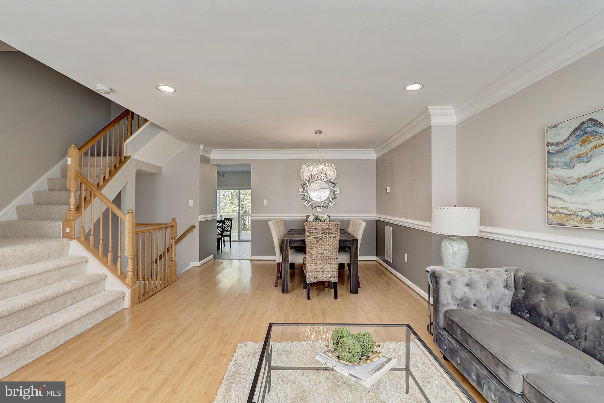 5589 Jowett Ct