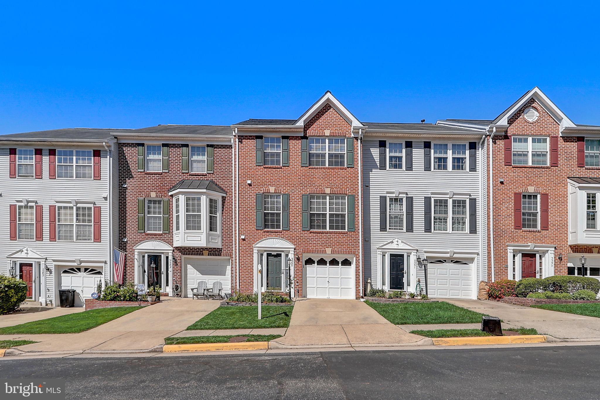 5589 Jowett Ct