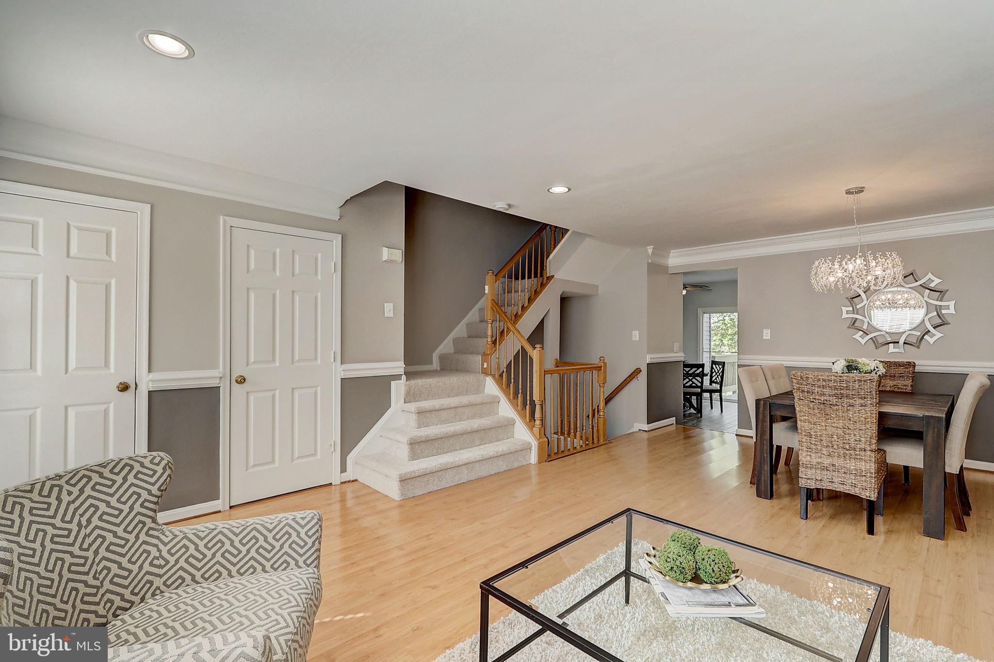 5589 Jowett Ct