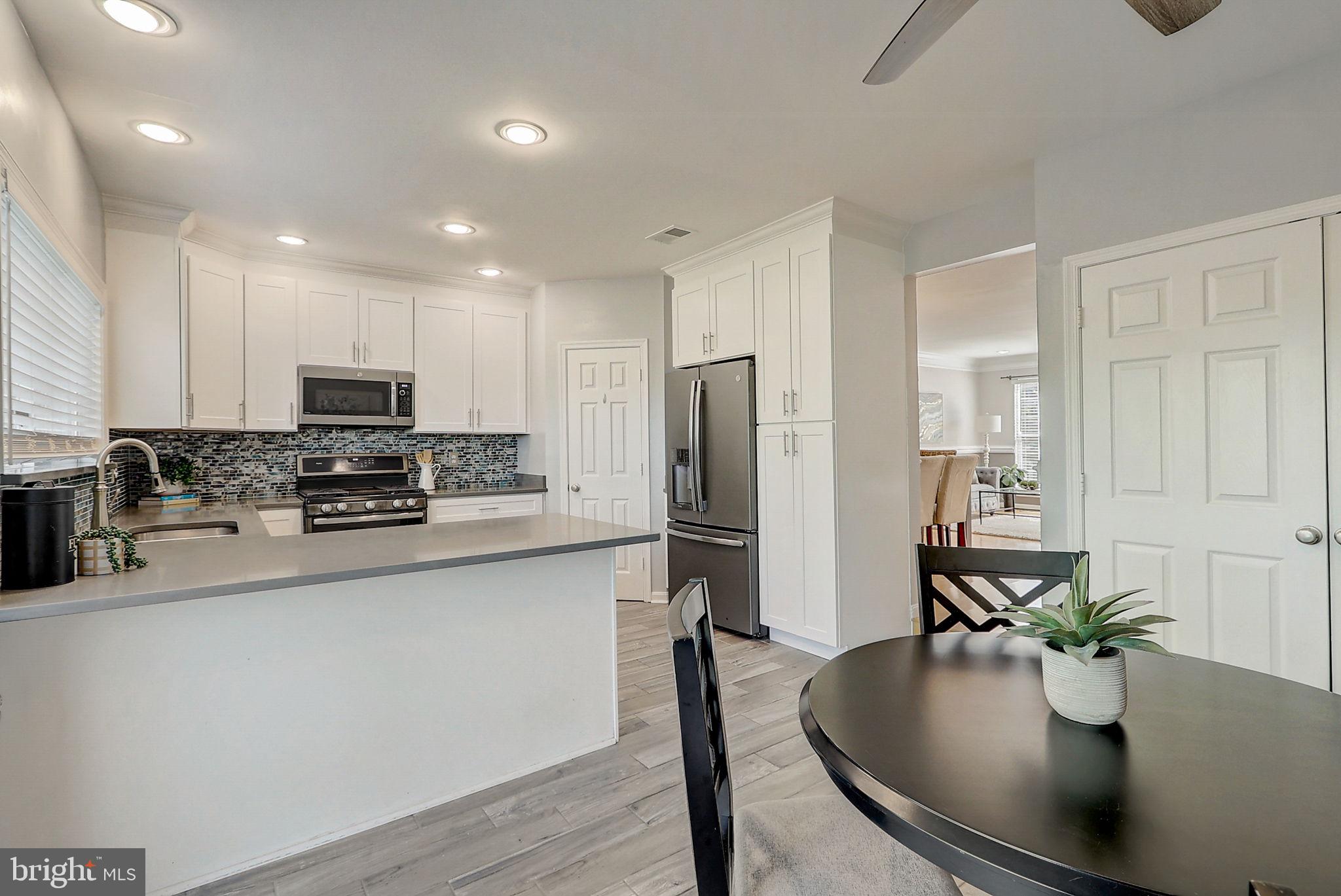 5589 Jowett Ct