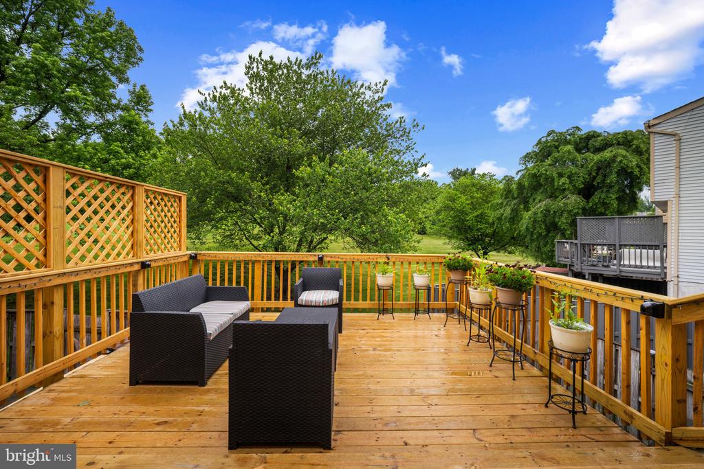 2059 GERVAIS DRIVE