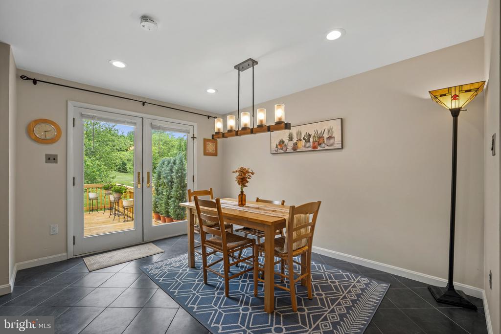 2059 GERVAIS DRIVE
