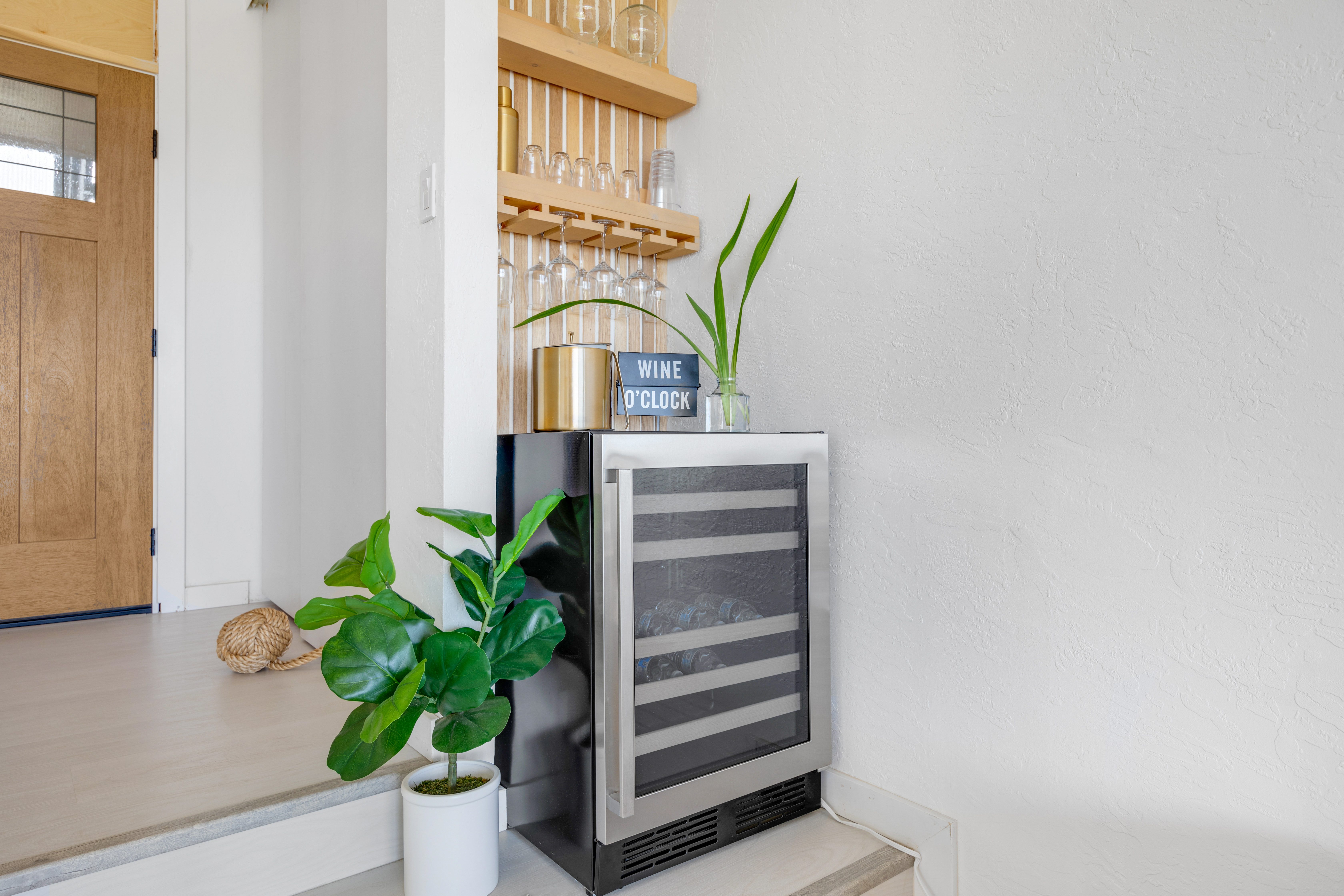 68-1761 MELIA ST F109FL1