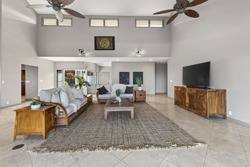 78-6911 KIAAINA ST