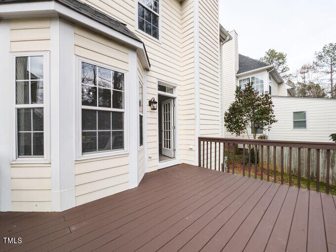 2512 Constitution Drive