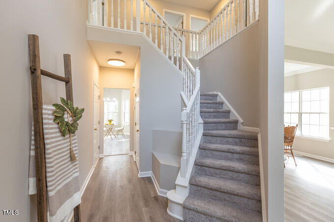 2512 Constitution Drive