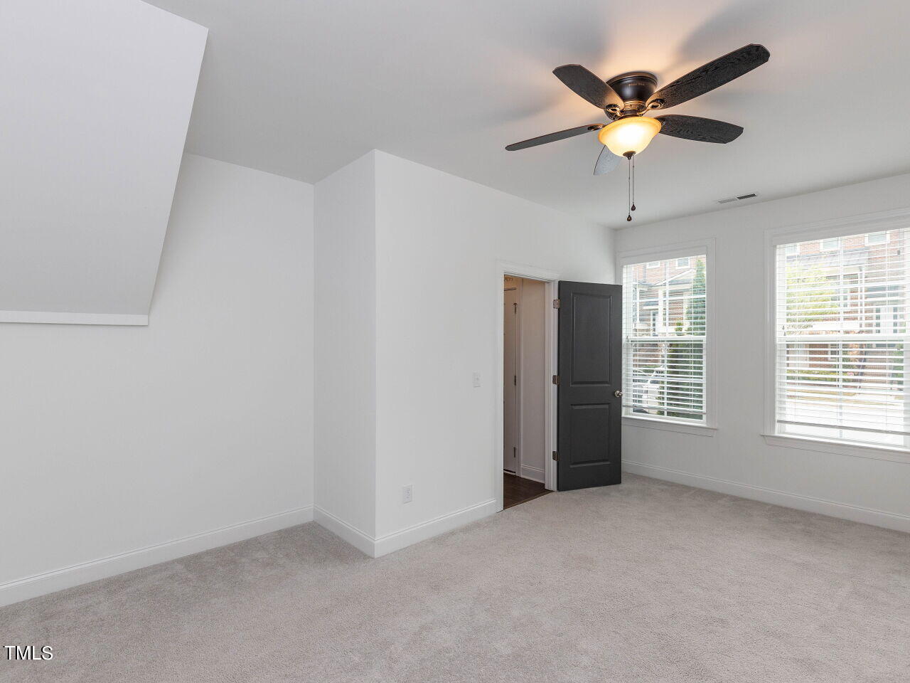 819 Bankston Woods Way