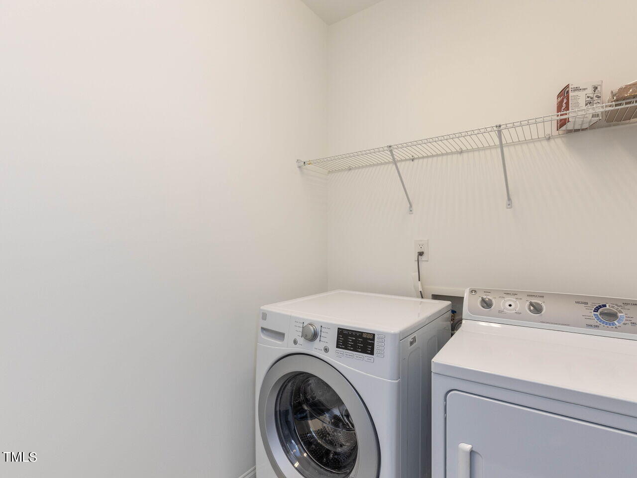 819 Bankston Woods Way