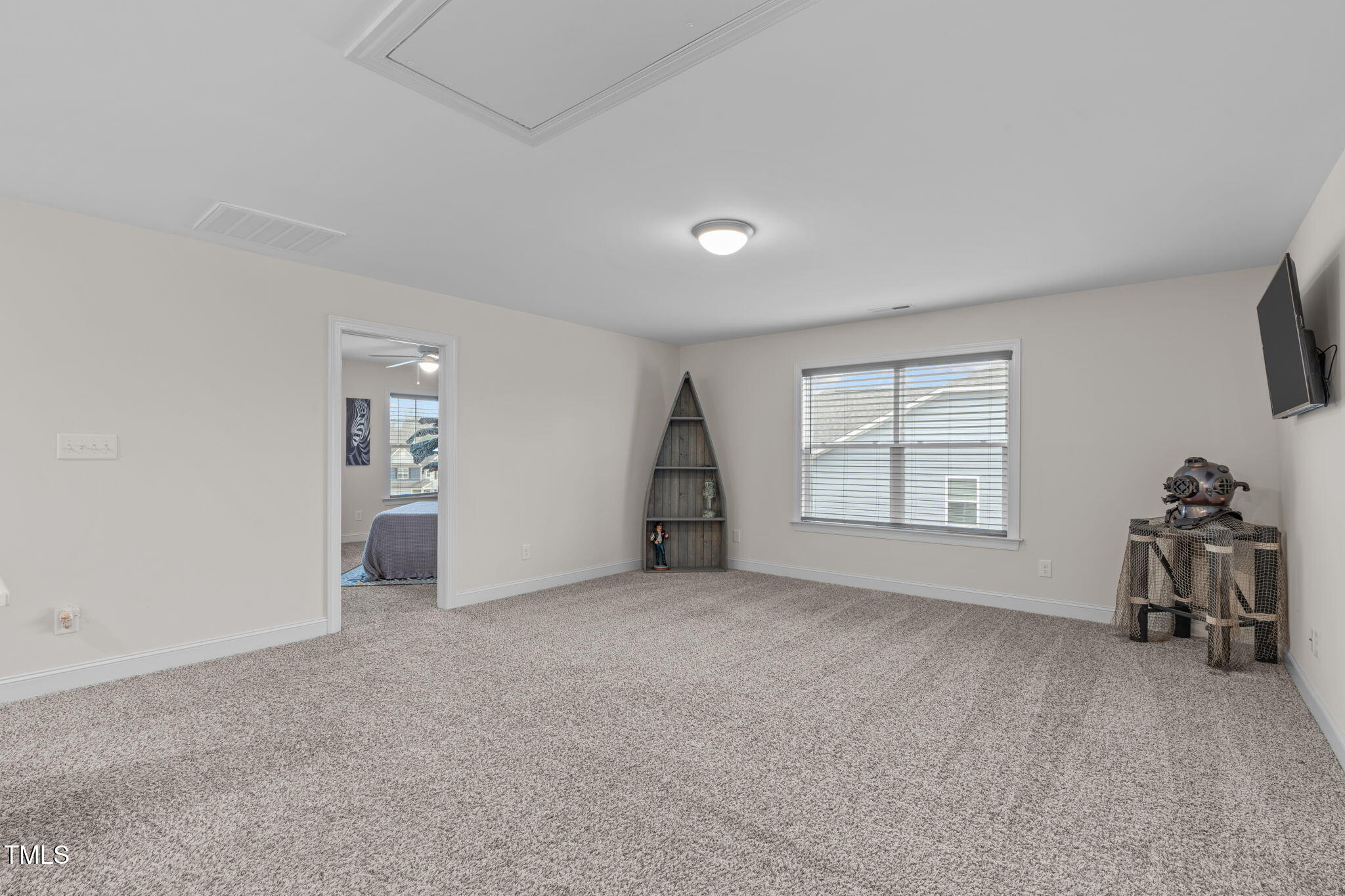 464 Granite Saddle Drive