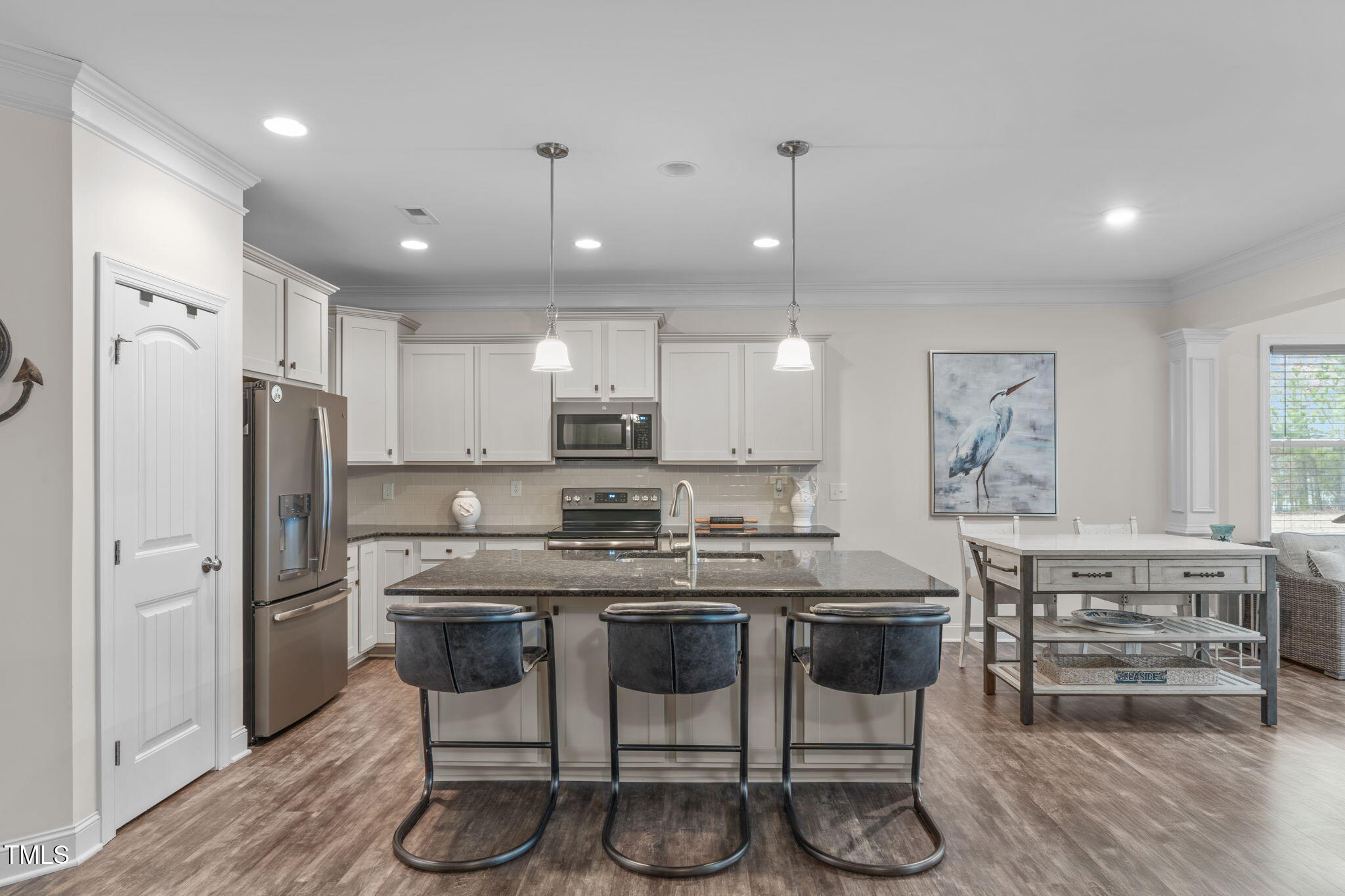 464 Granite Saddle Drive