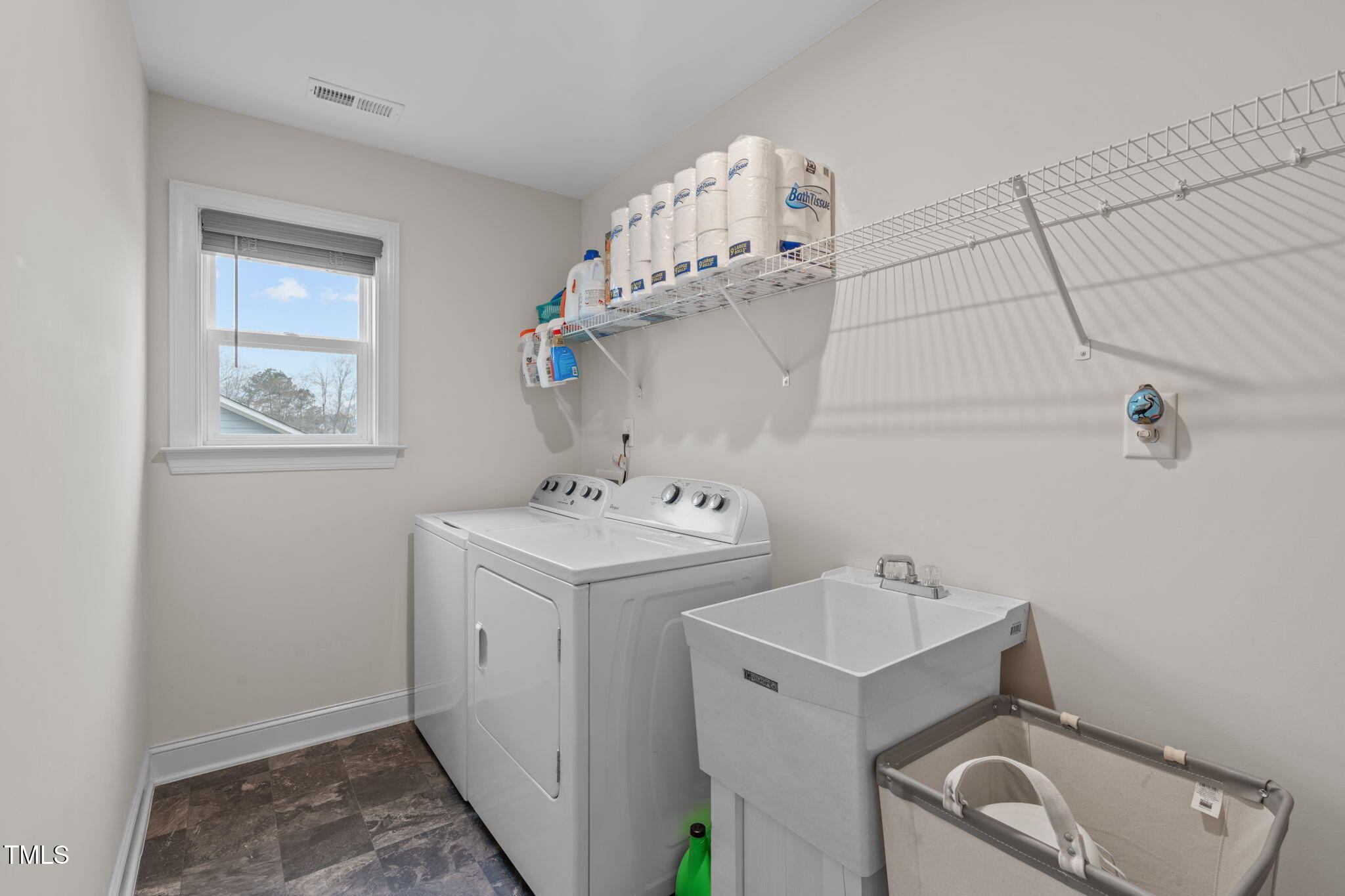 464 Granite Saddle Drive