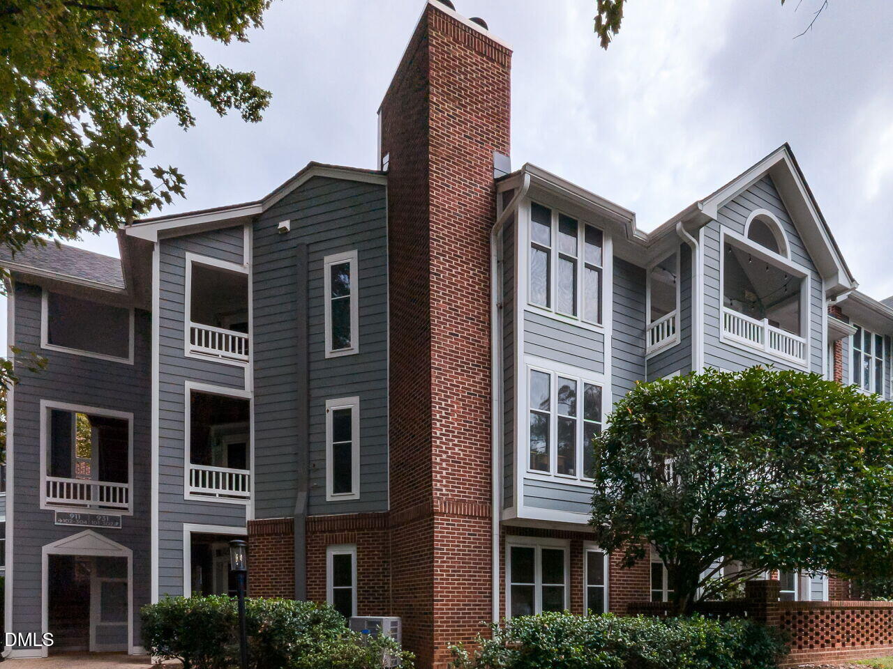 911 Washington Street # 104