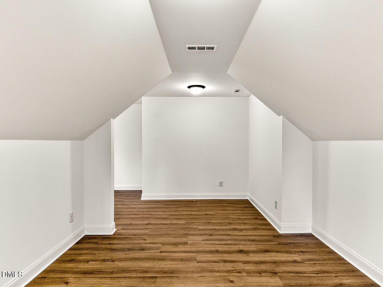 5090 Quail Hollow Road