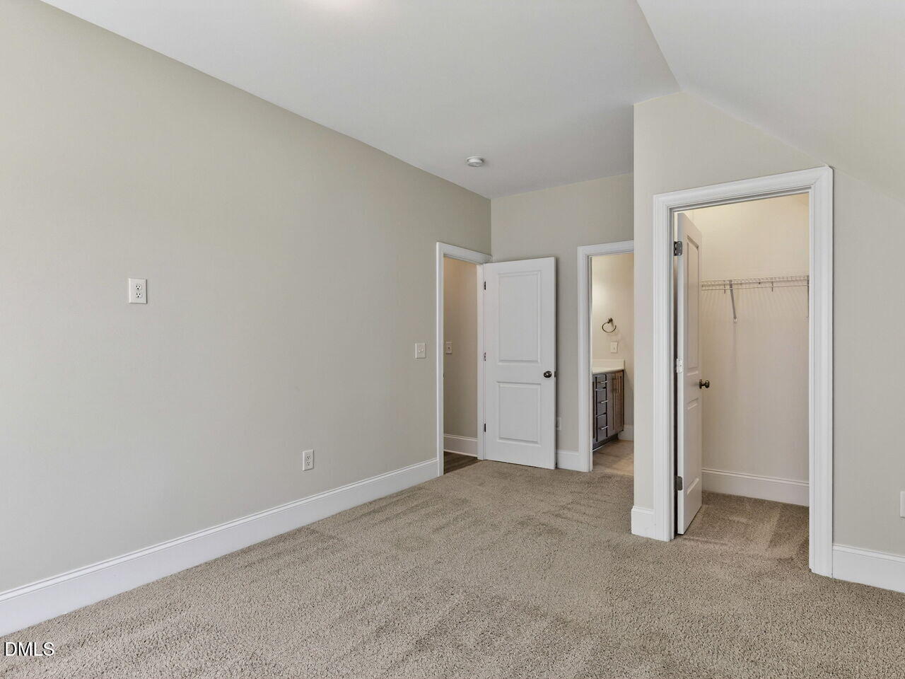 1513 Armscroft Lane