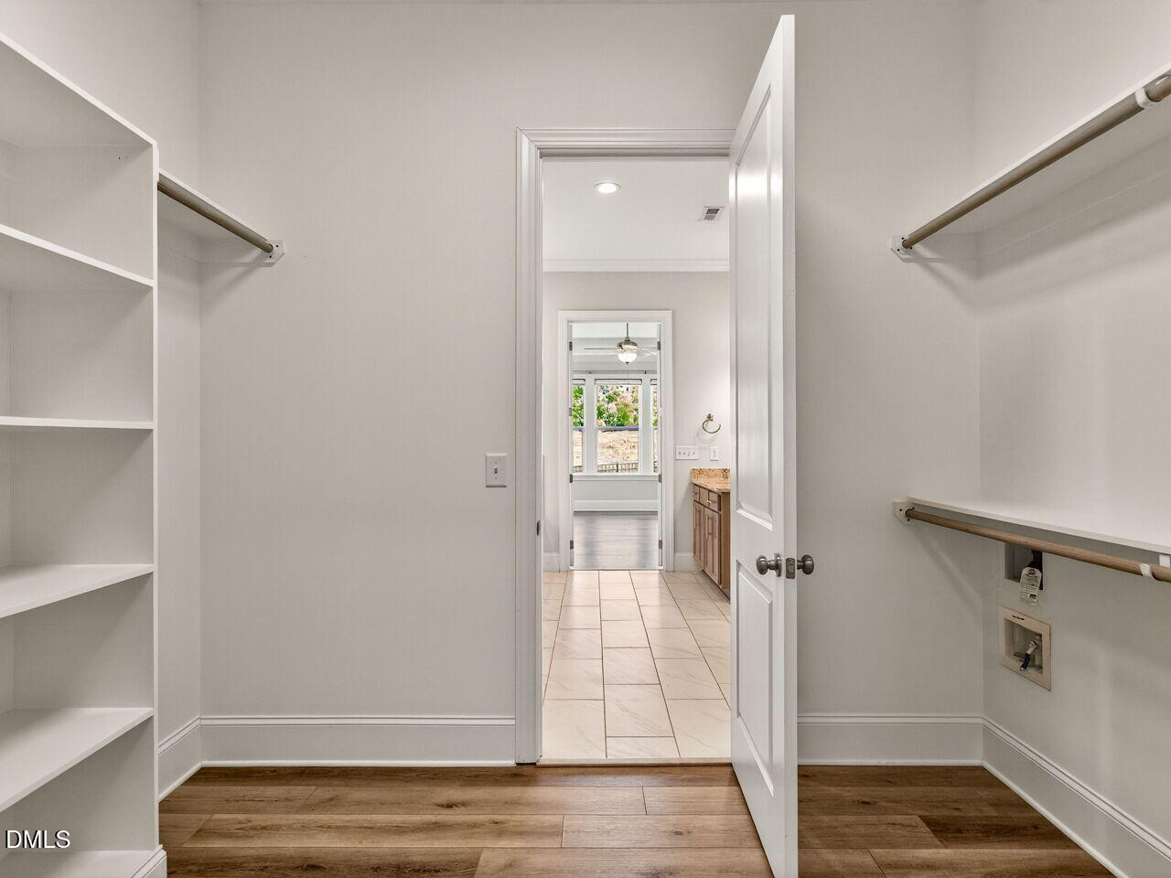 1513 Armscroft Lane