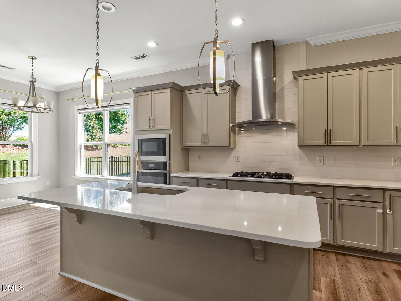 1513 Armscroft Lane