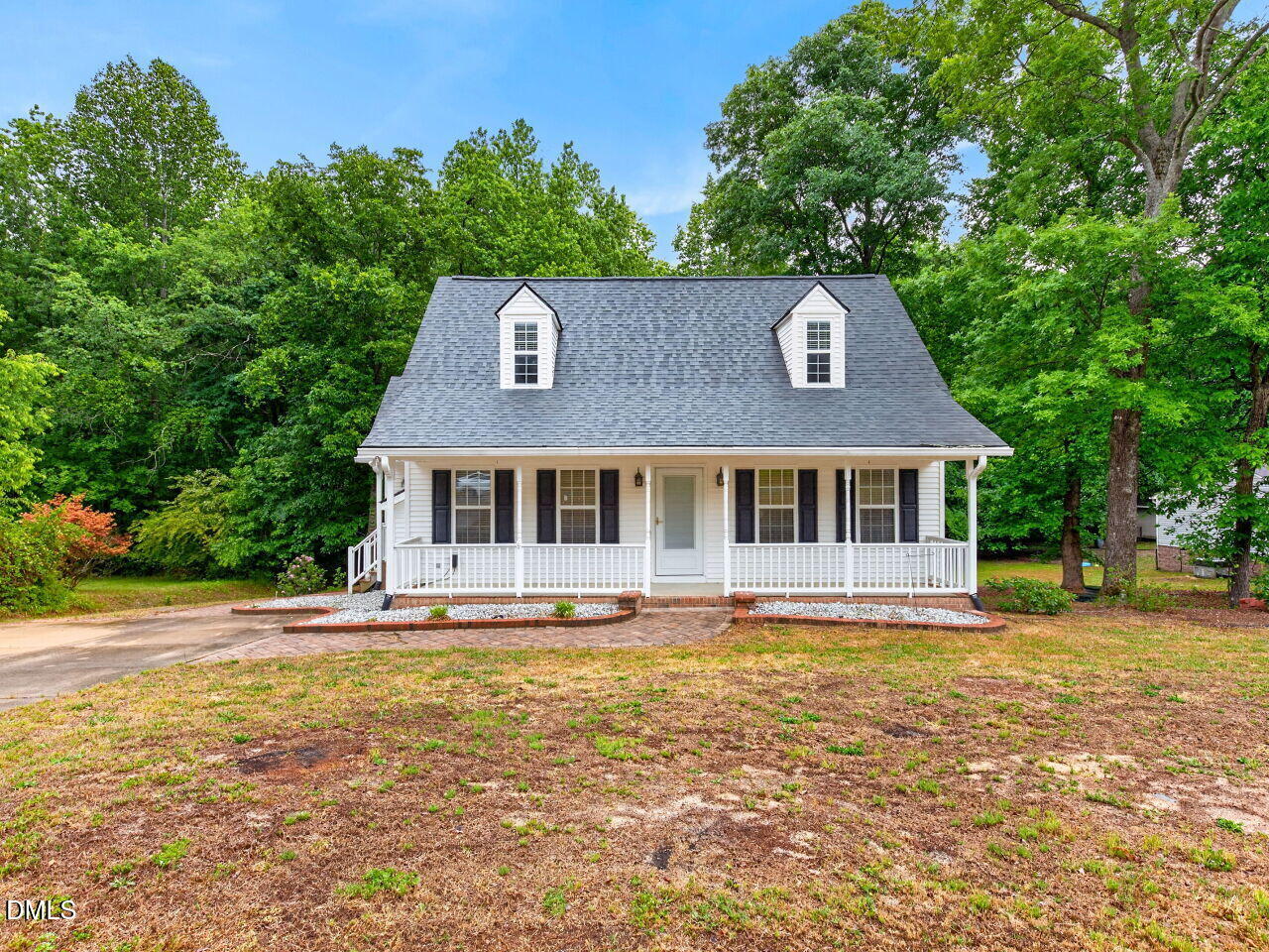 98 Starcroft Drive