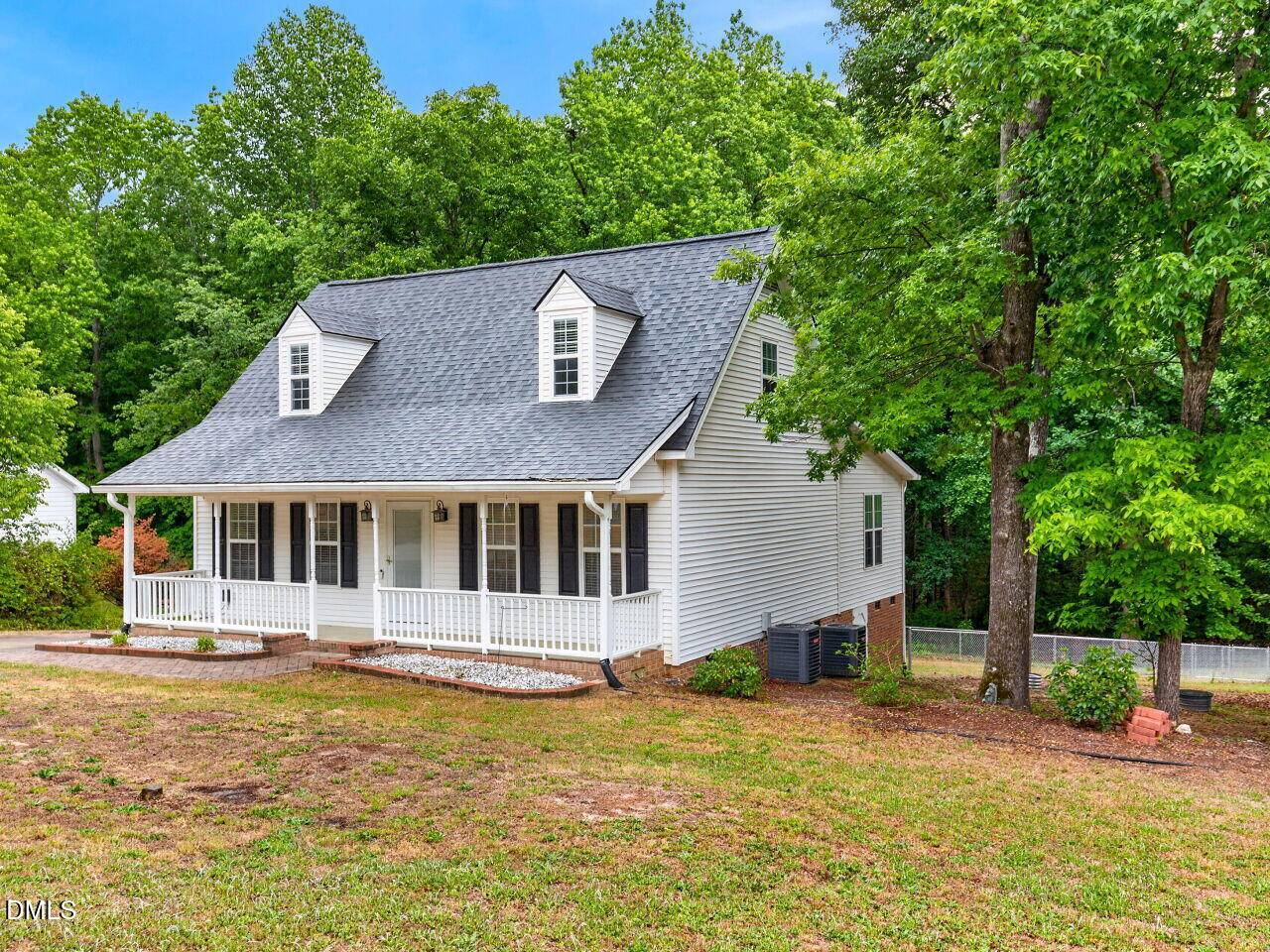 98 Starcroft Drive