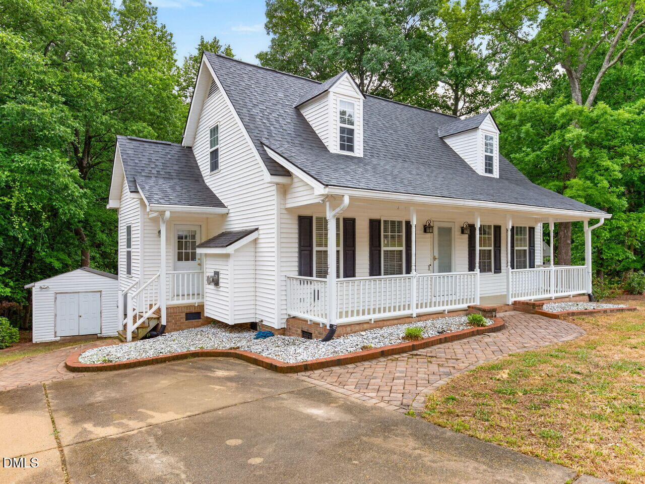 98 Starcroft Drive
