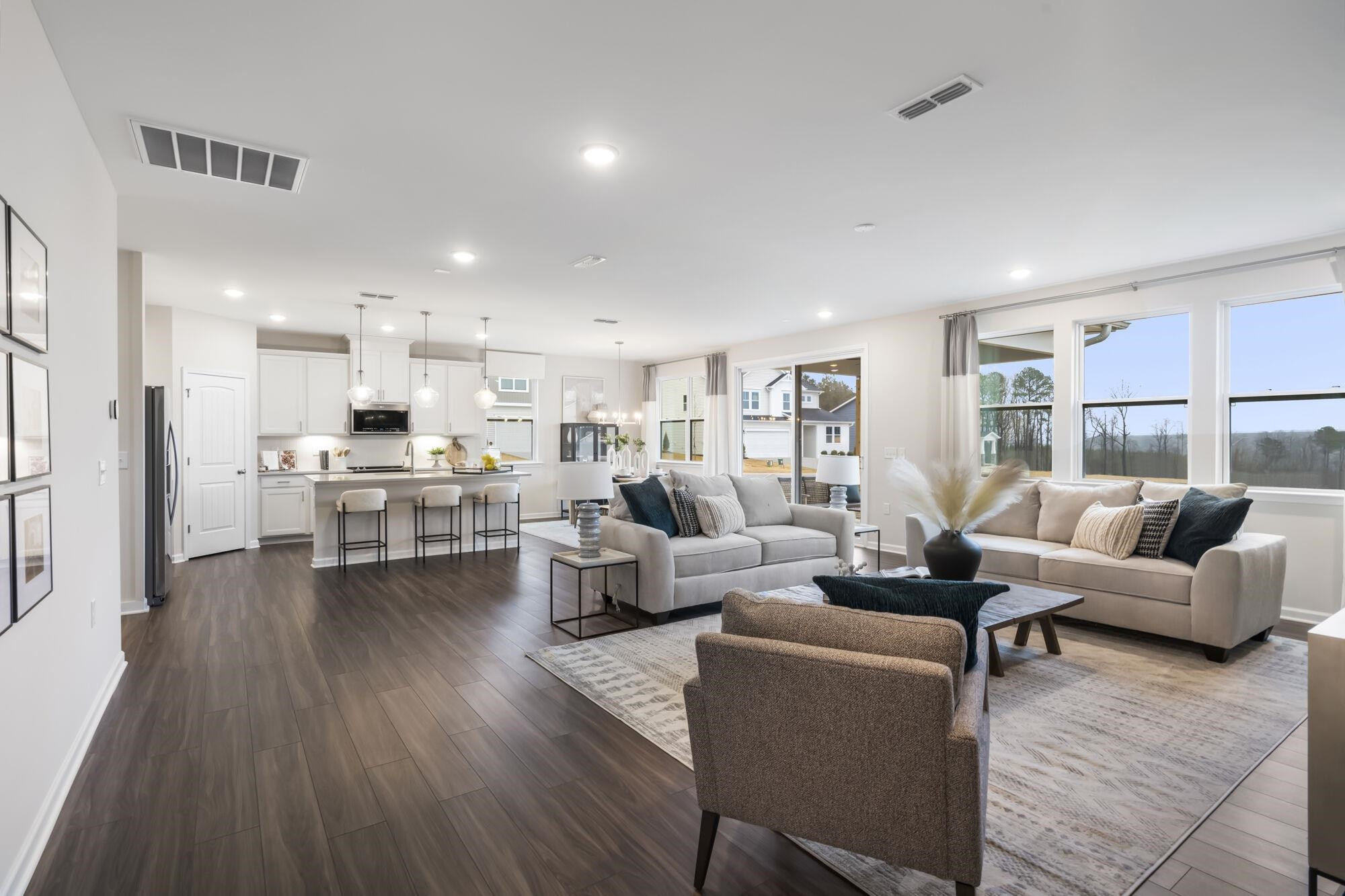 6724 Winter Garden Way