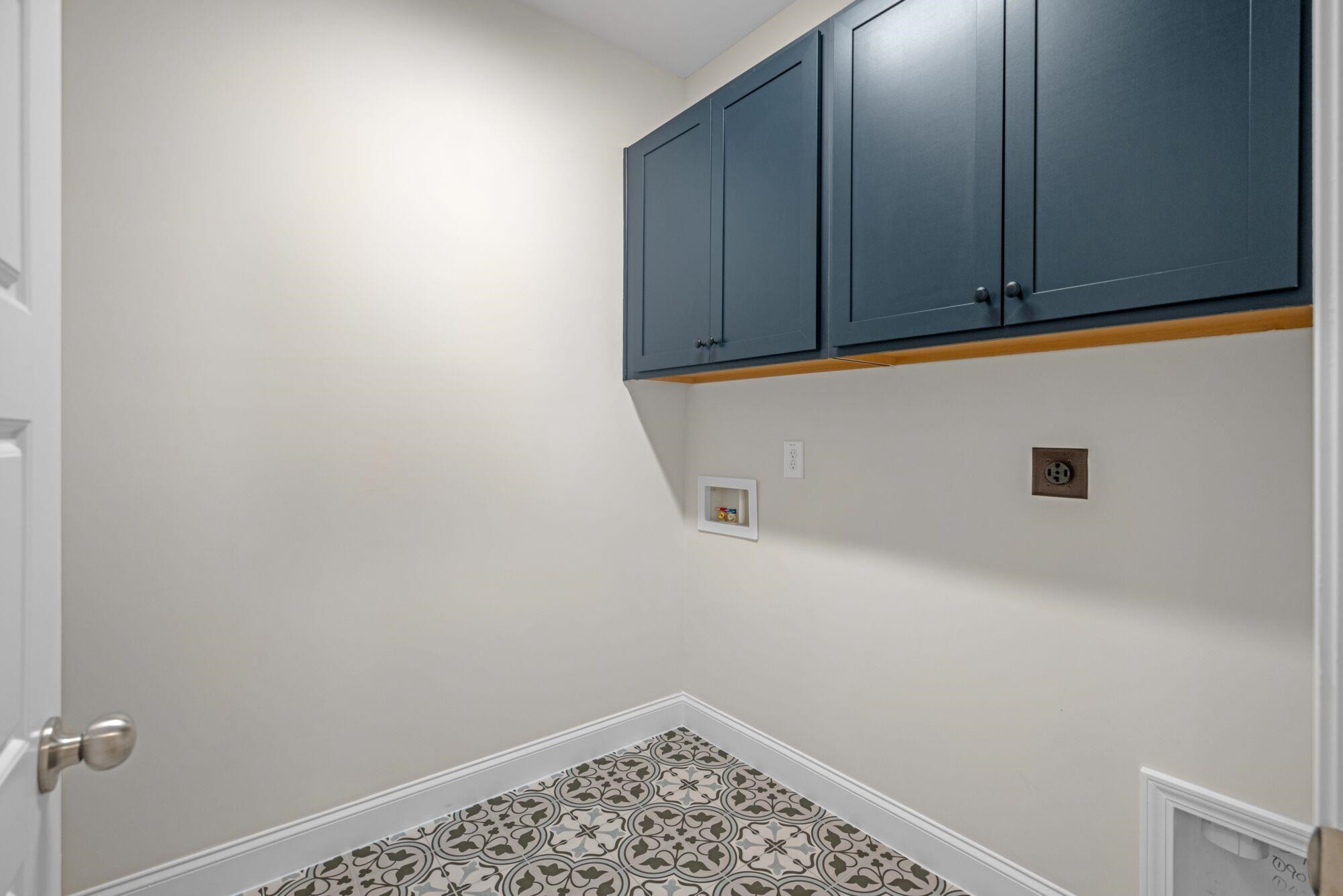 6724 Winter Garden Way