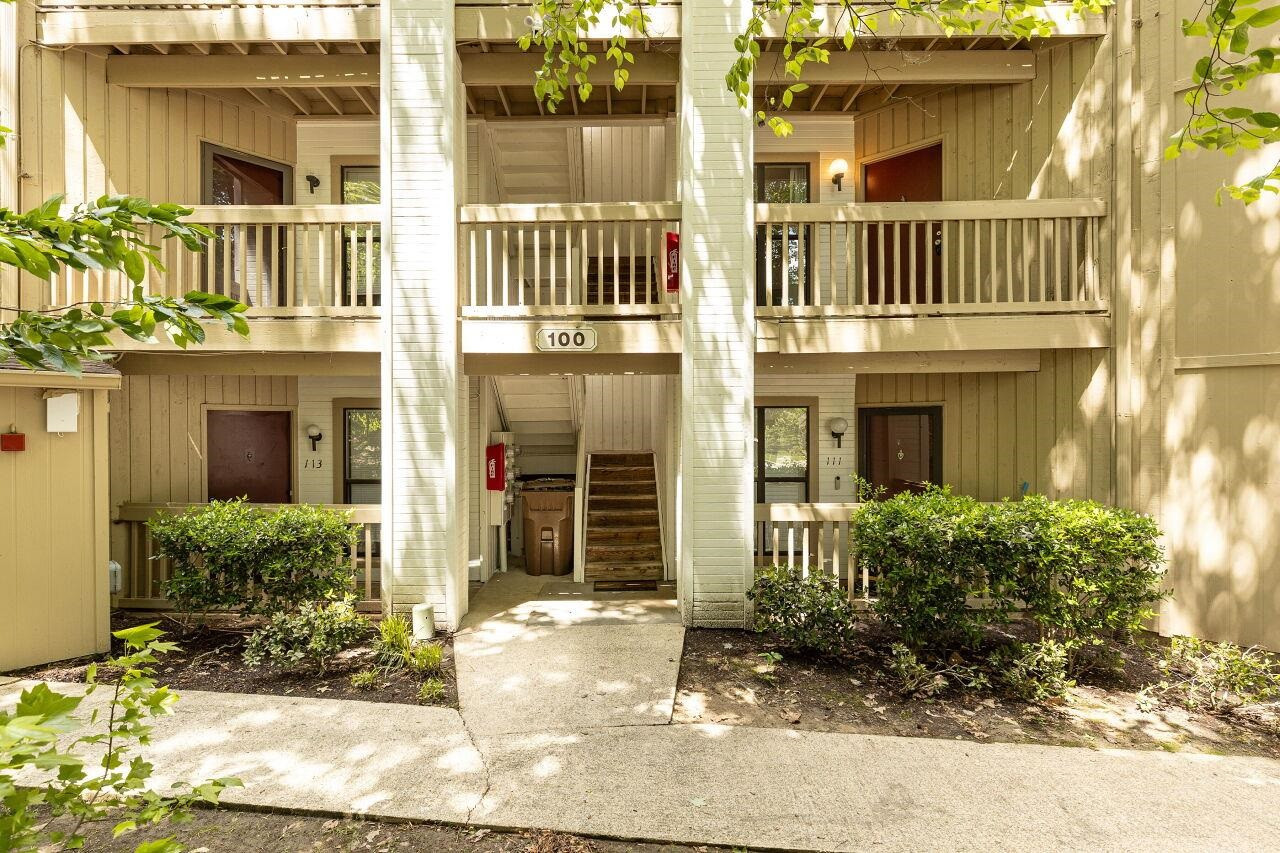 113 New Kent Place # 113