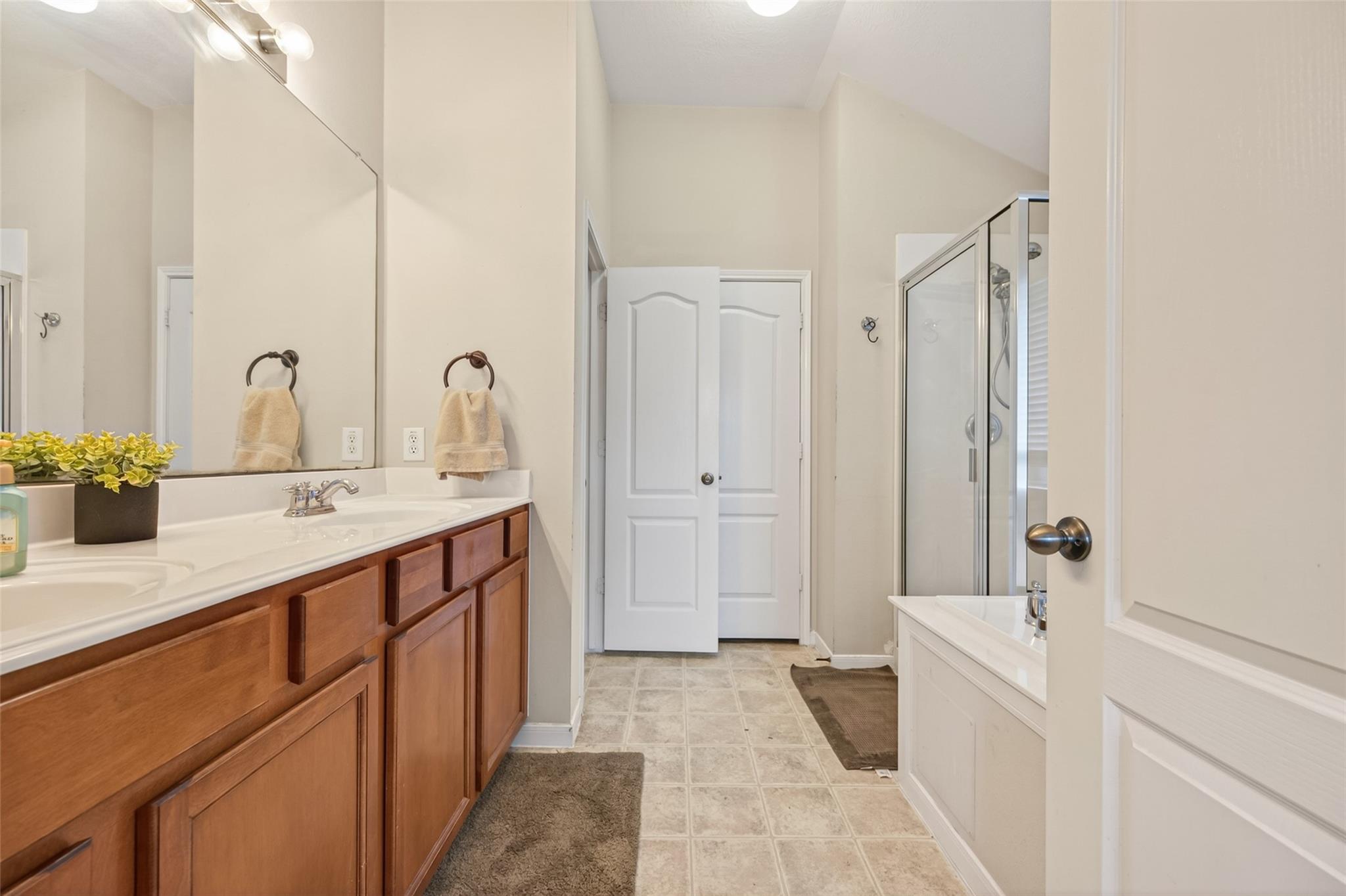 8622 Henrico Lane