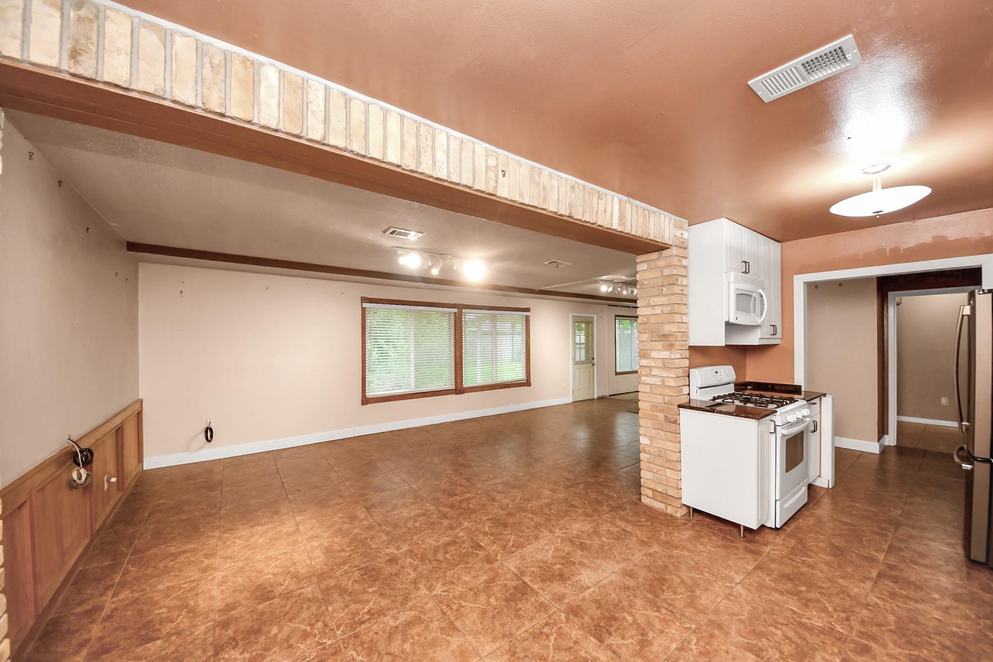 10318 Knoboak Drive