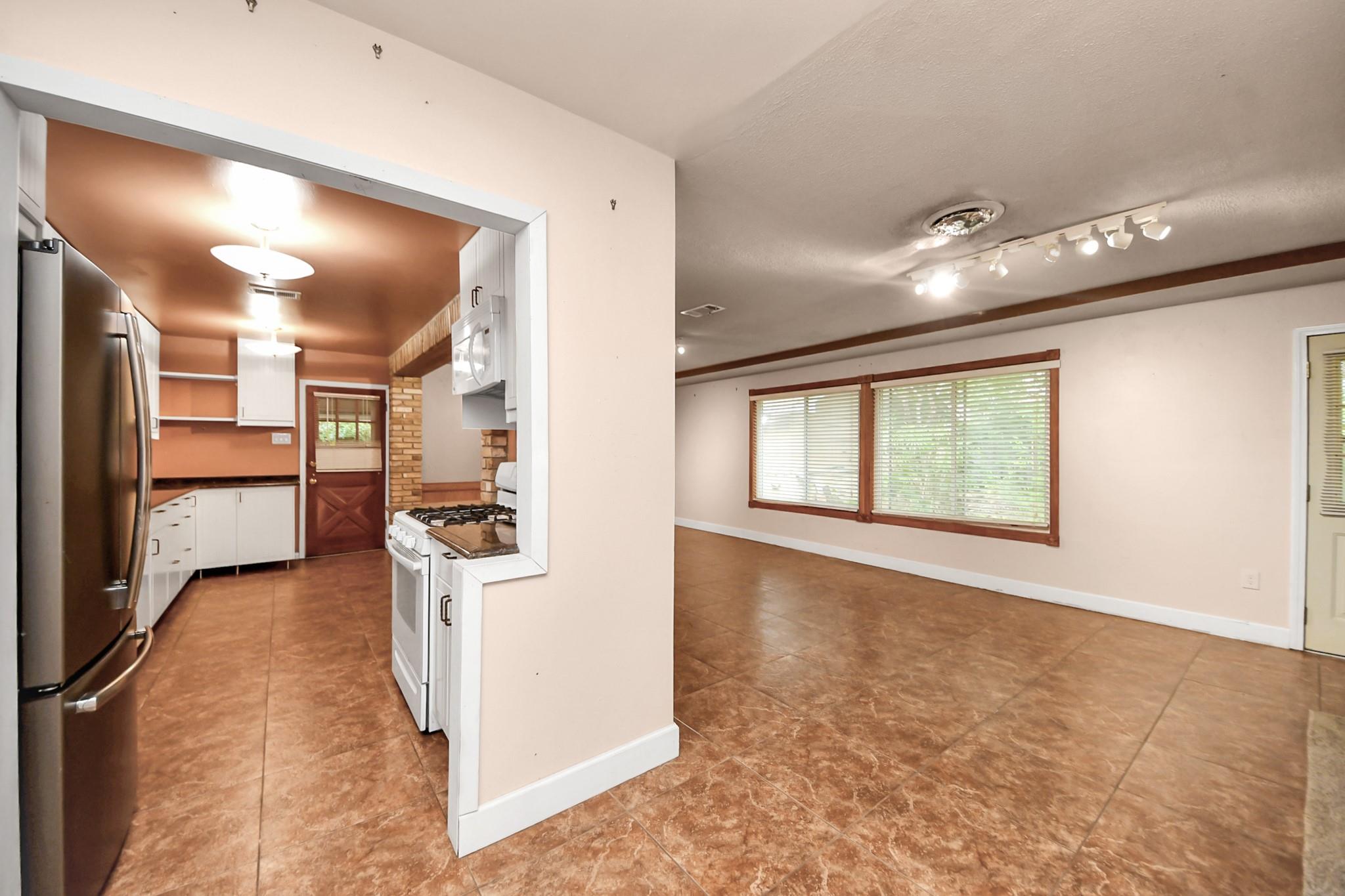 10318 Knoboak Drive