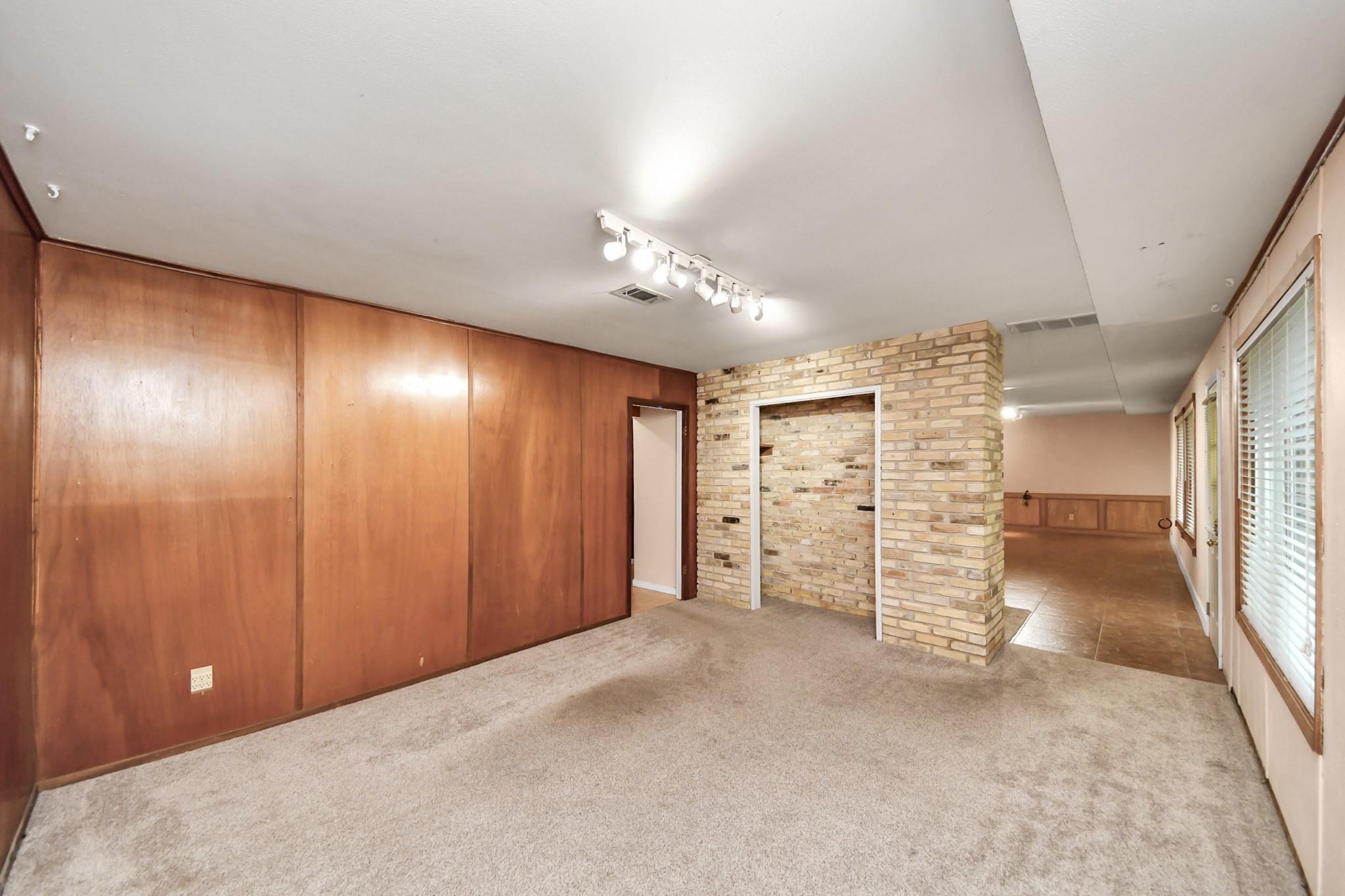 10318 Knoboak Drive