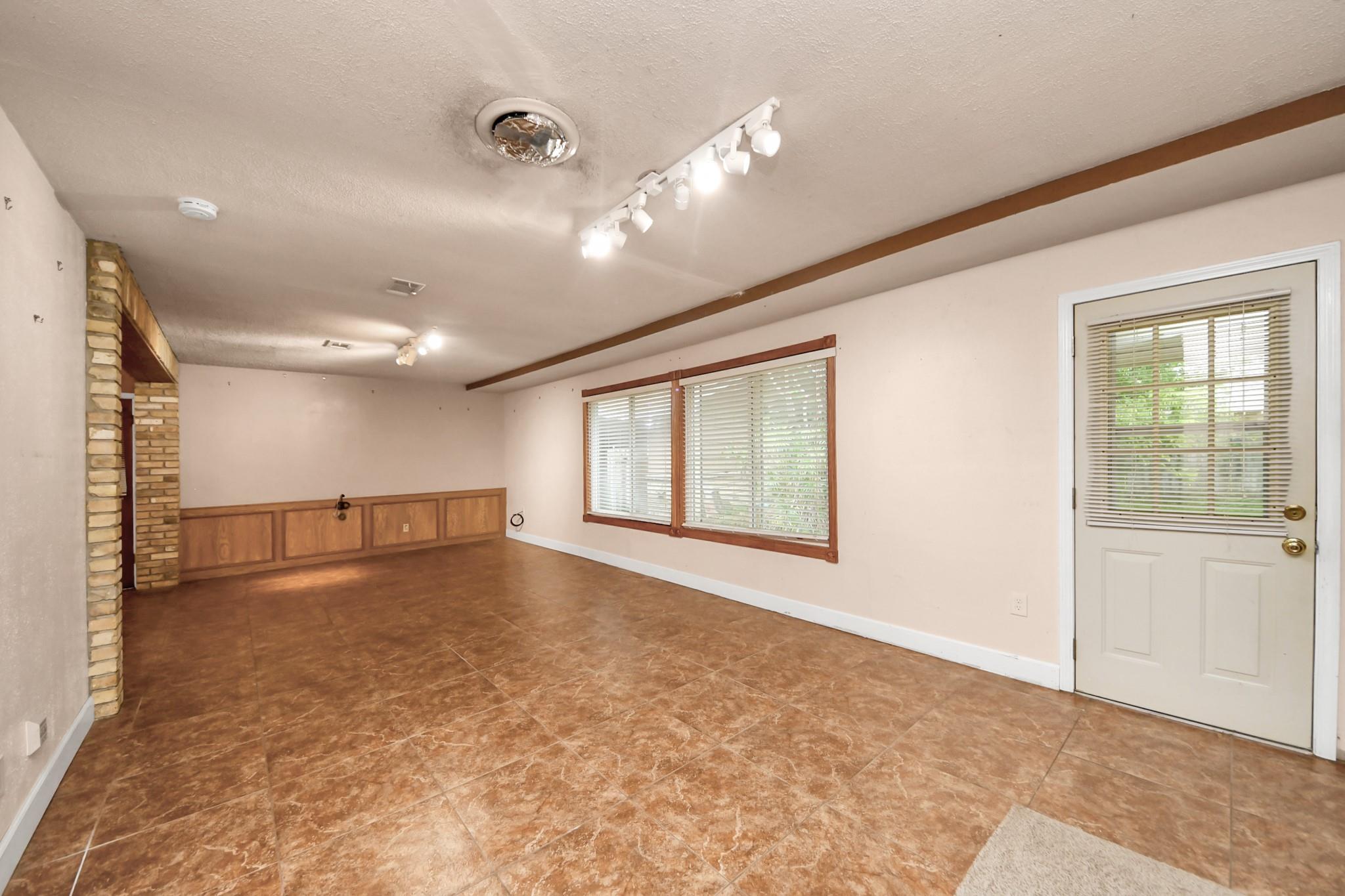 10318 Knoboak Drive